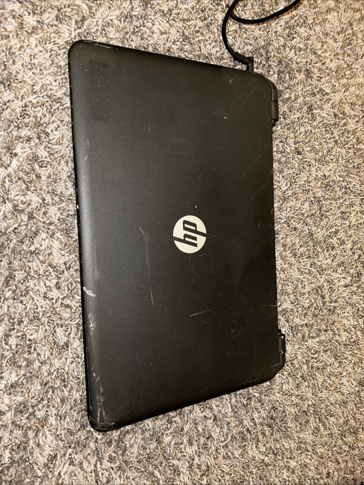 HP 15 Notebook Model RTL8188EE Tested And Working. Includes Charger 4G Ram