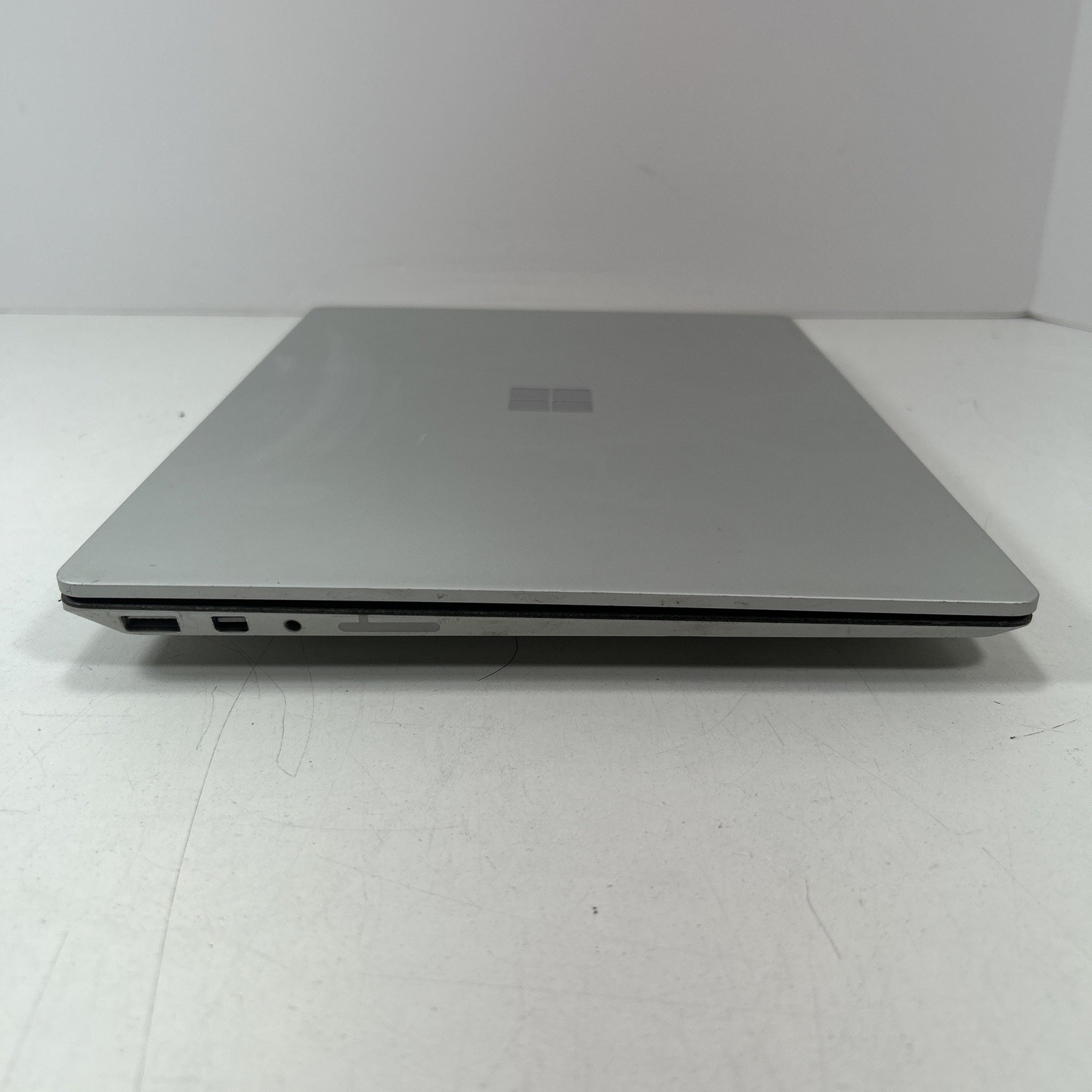 Microsoft Surface Laptop 1769 13.3” Touch i7-7660U 8GB RAM 500GB SSD W11P *Read