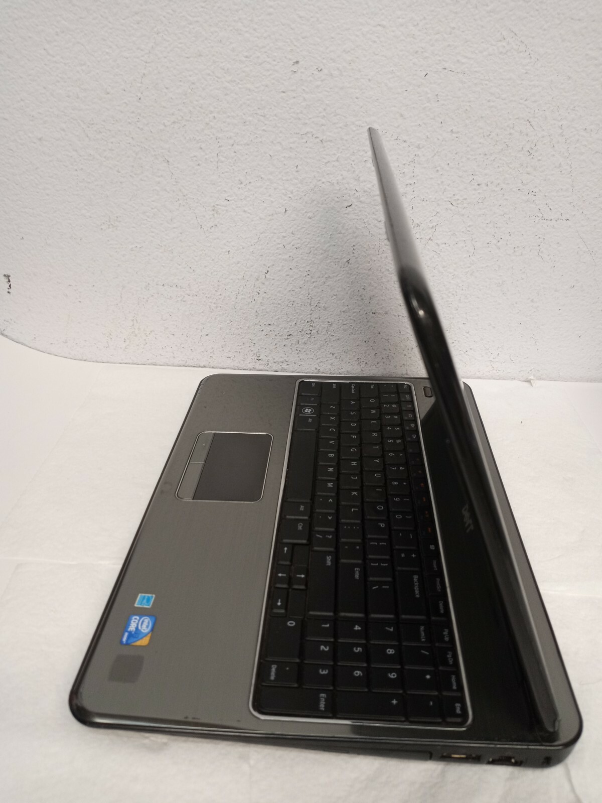 Dell Inspiron N5010 15″ Laptop Intel Core i3 M380 2.53GHz 8GB 320GB HDD Win10