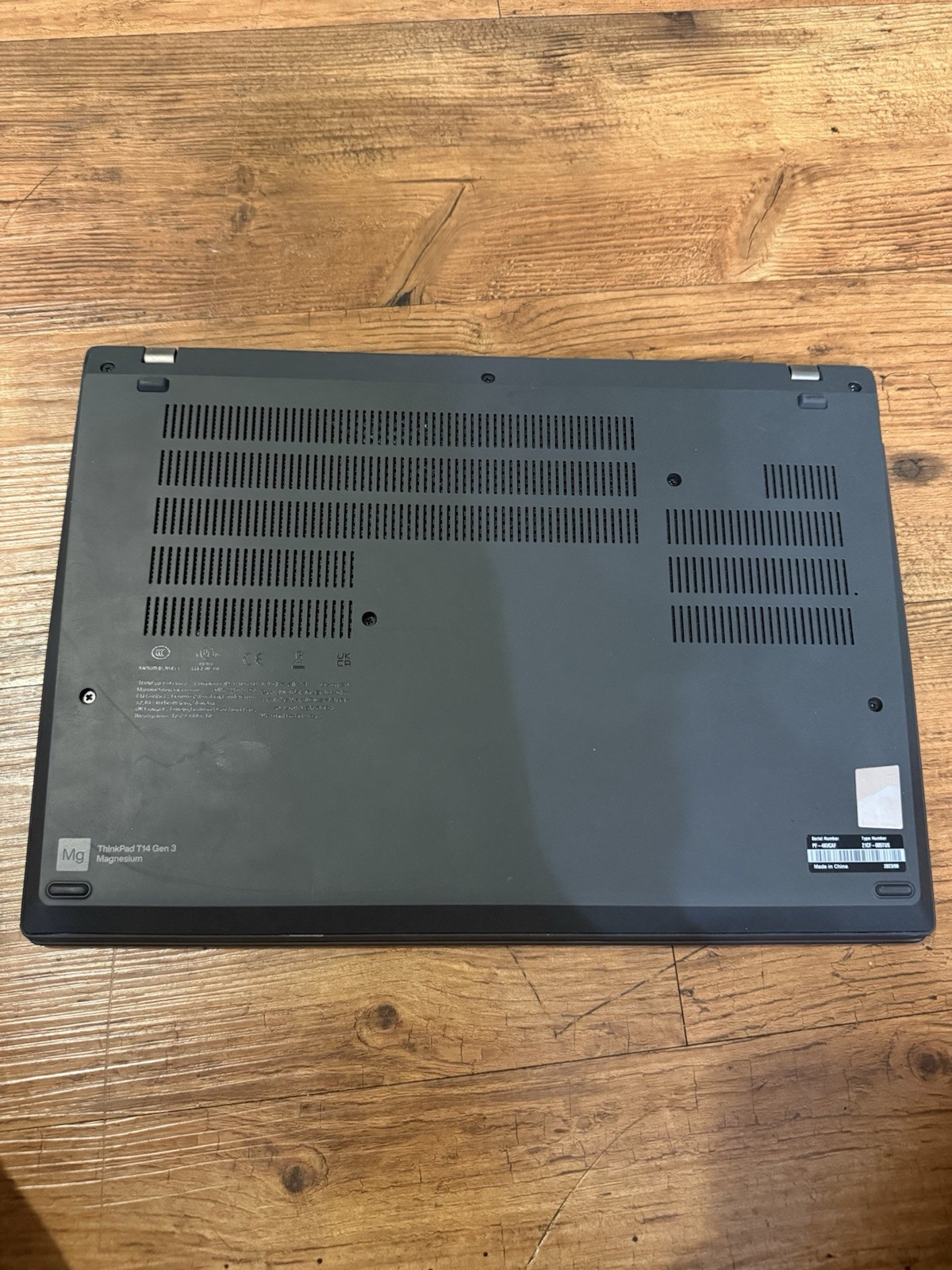 Lenovo ThinkPad T14 Gen 3 AMD Ryzen 5 Pro 6650U-16GB 1tb SSD Win11P Touch Screen