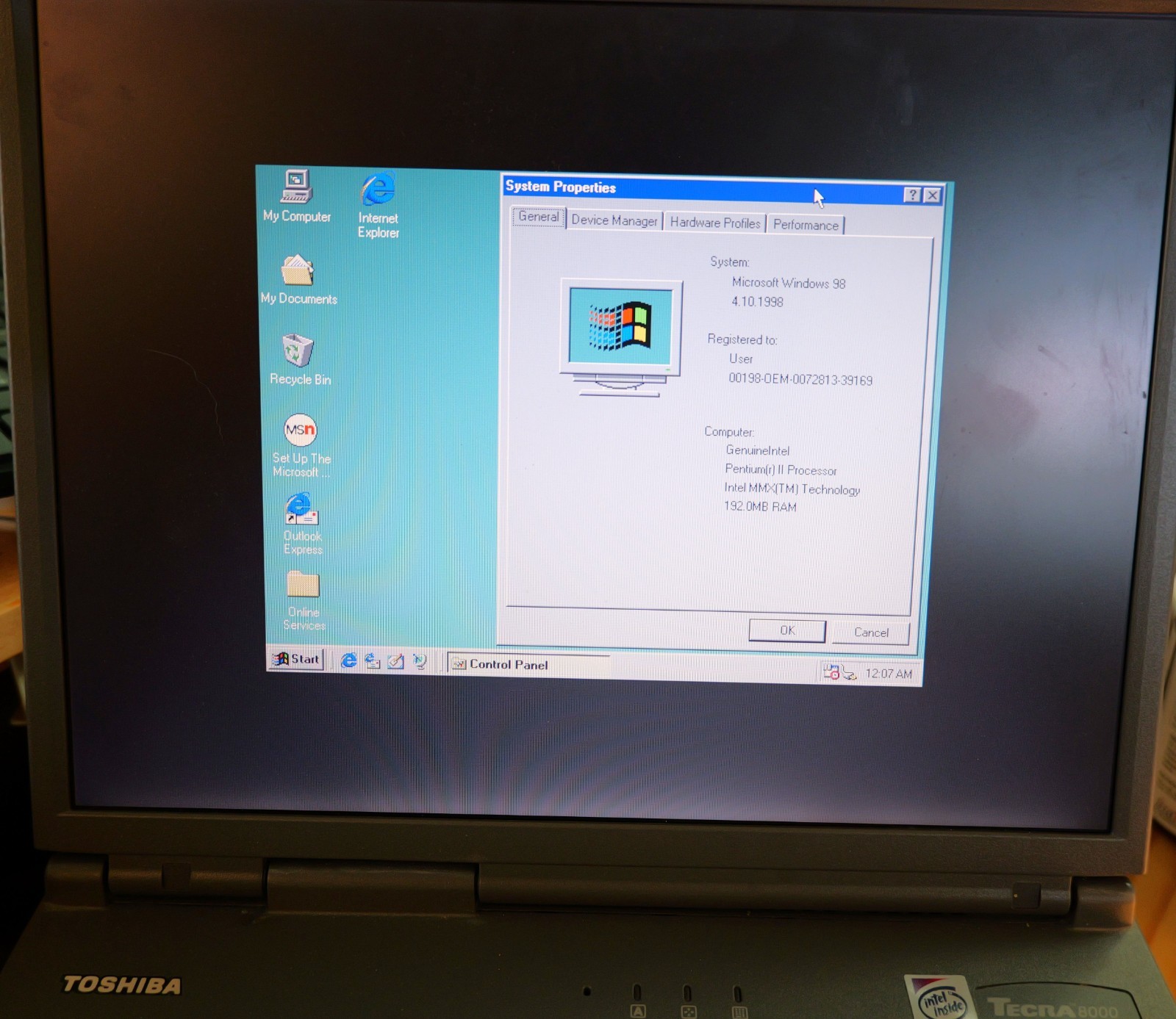 Vintage laptop toshiba tecra 8000, 192MB, 10G HD