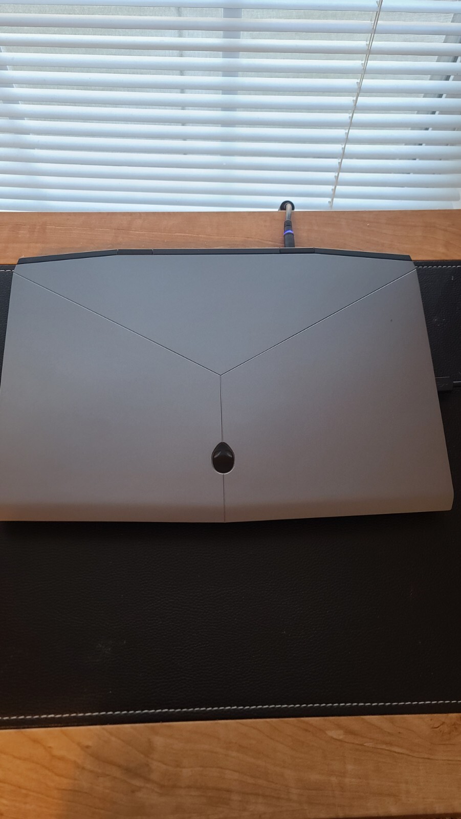 Alienware M17 R4 17.3 inch (256GB, Intel Core i7 10th Gen., 5.00 GHz, 16GB)…