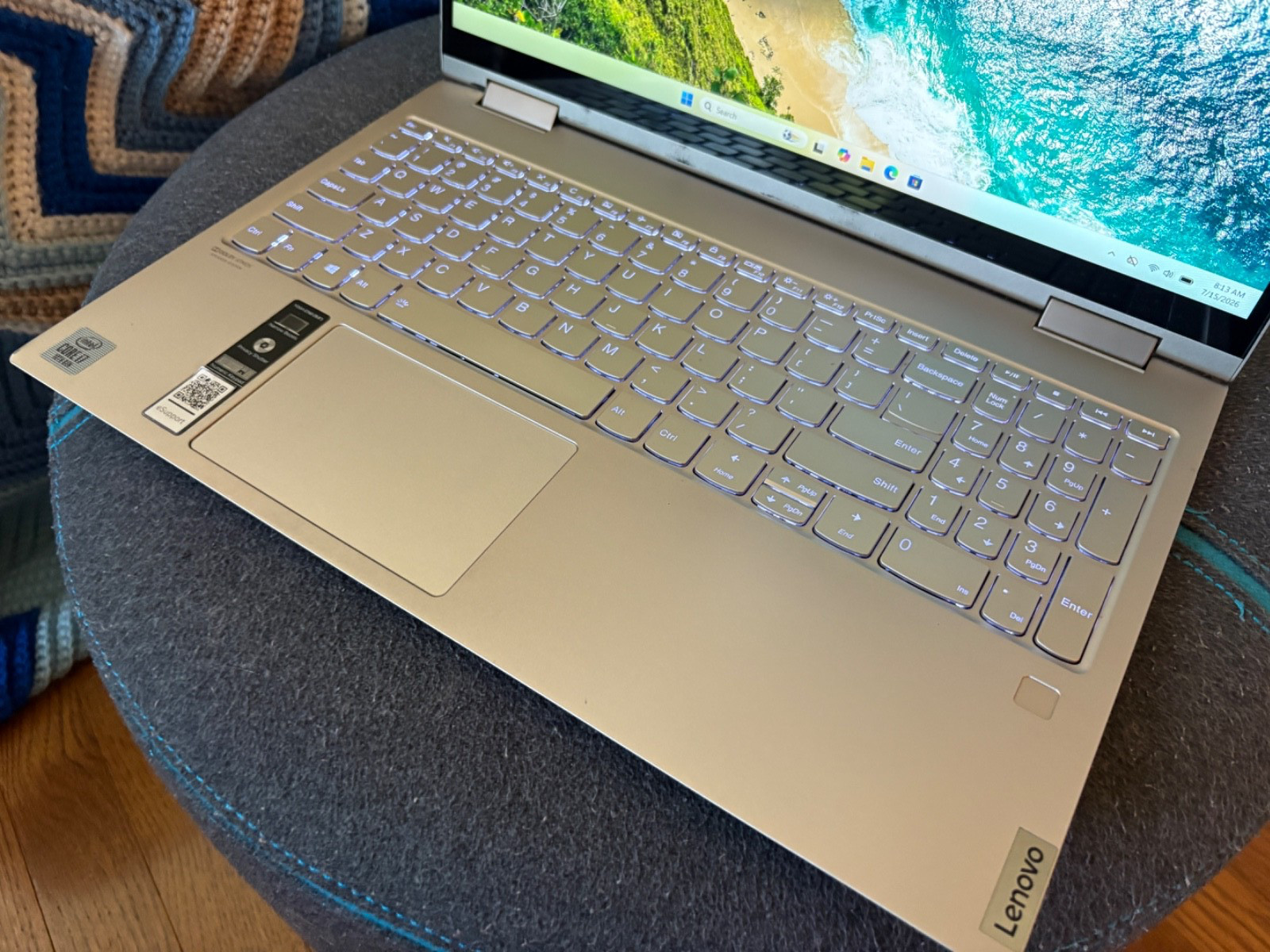 Lenovo Yoga C740 2-1 Touchscreen i7 10th Gen/12gigs/ 512SSD—–cosmetic