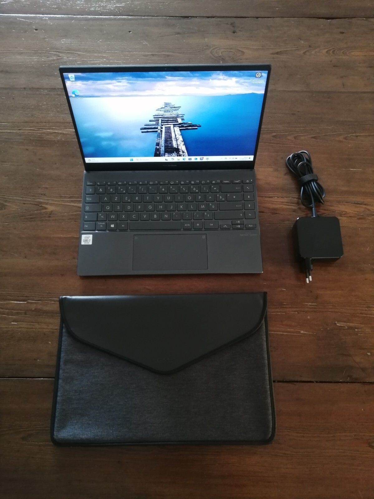 ASUS ZenBook 14 UX425JA – i7 10e Gen / 32 Go RAM / SSD 1To NVMe – Windows 11 Pro