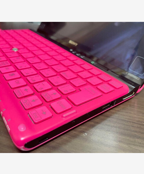 Pink SONY VAIOP series type P Windows7 GPS wireless WAN WiMAX installed