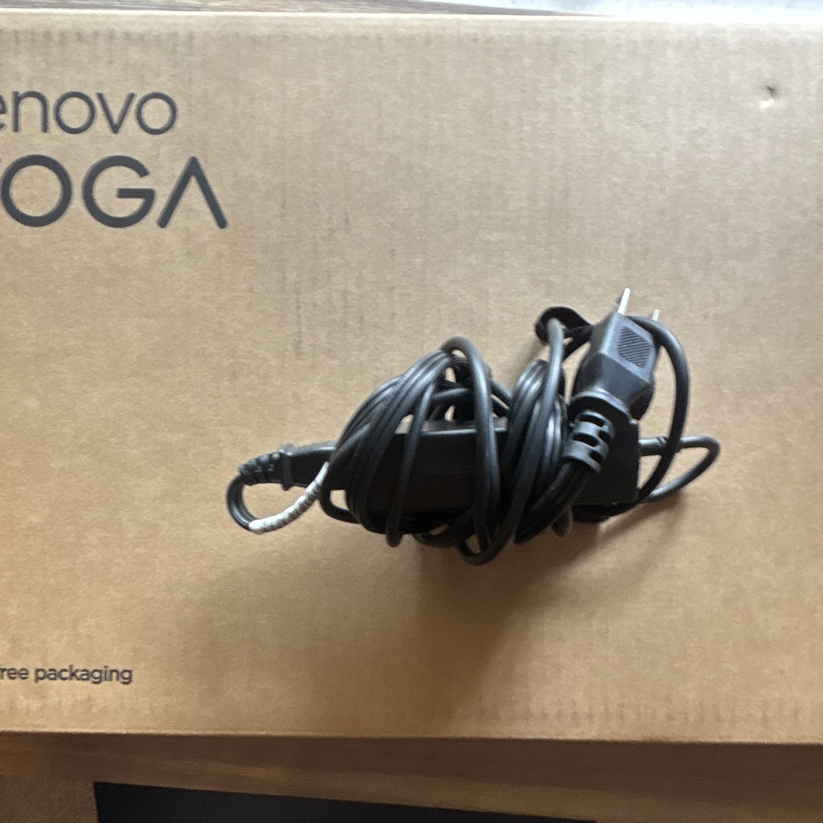 lenovo yoga slim 7 14q8x9
