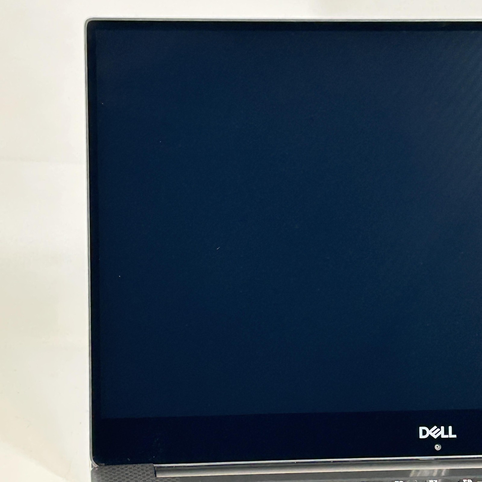 Dell XPS 15 9570 4K TOUCH i7-8750H 16GB 512GB SSD GTX 1050 Ti Max-Q BENT FRAME