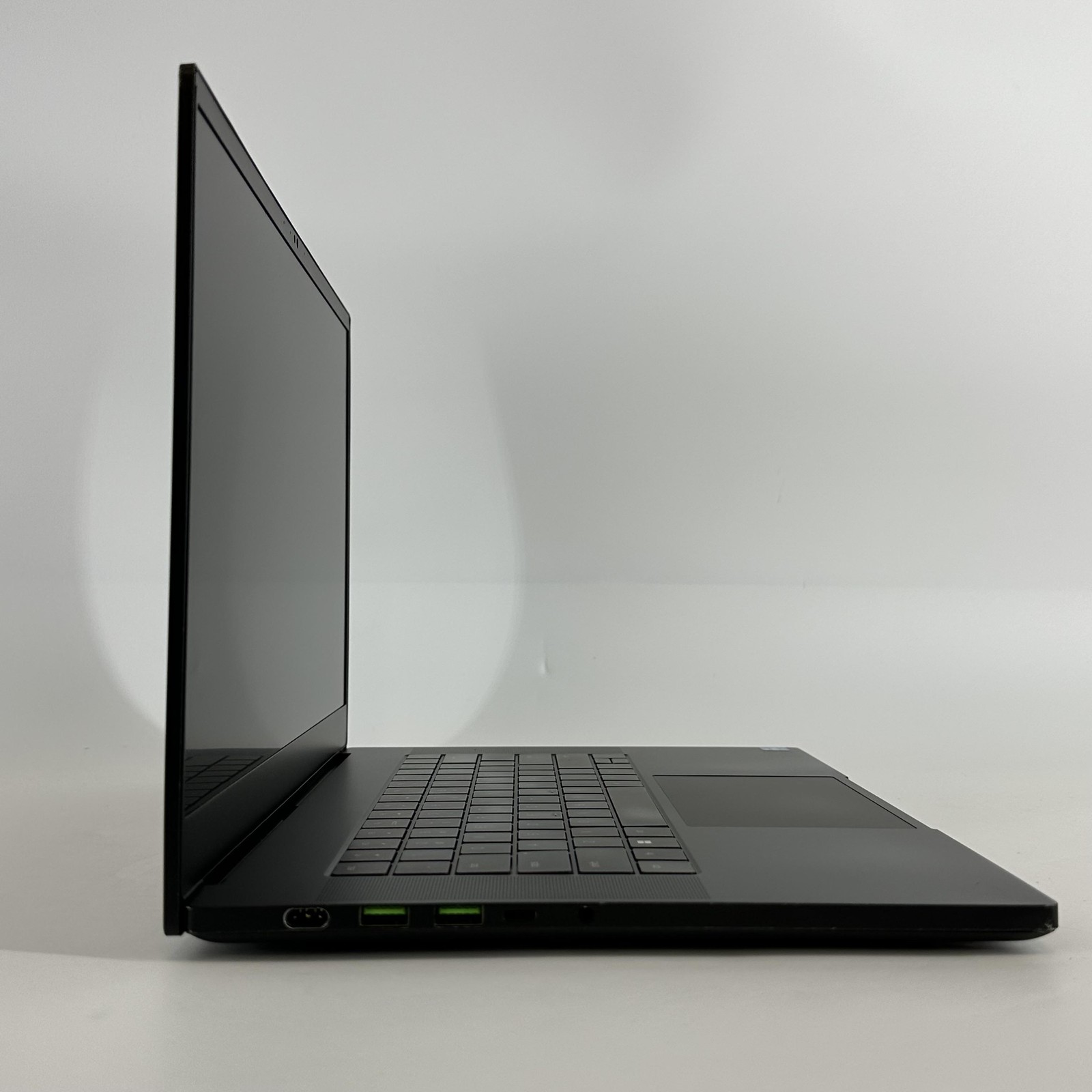 Razer Blade 15 240Hz 2K 2.4 GHz i7-12800H 32GB 1TB SSD RTX 3080 Ti BENT FRAME