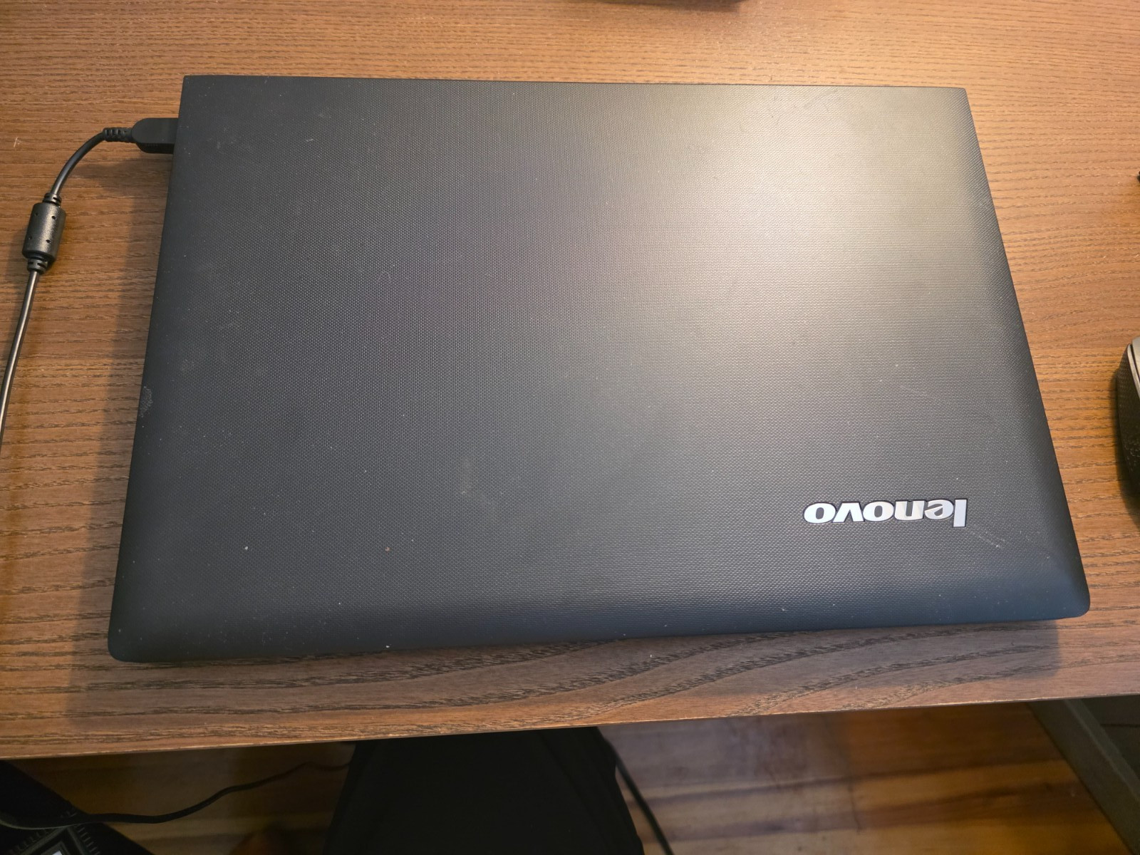 Lenovo G50-45 15.6″ AMD E1-6010 Radeon R2 4GB RAM 500 GB Windows 10 Home