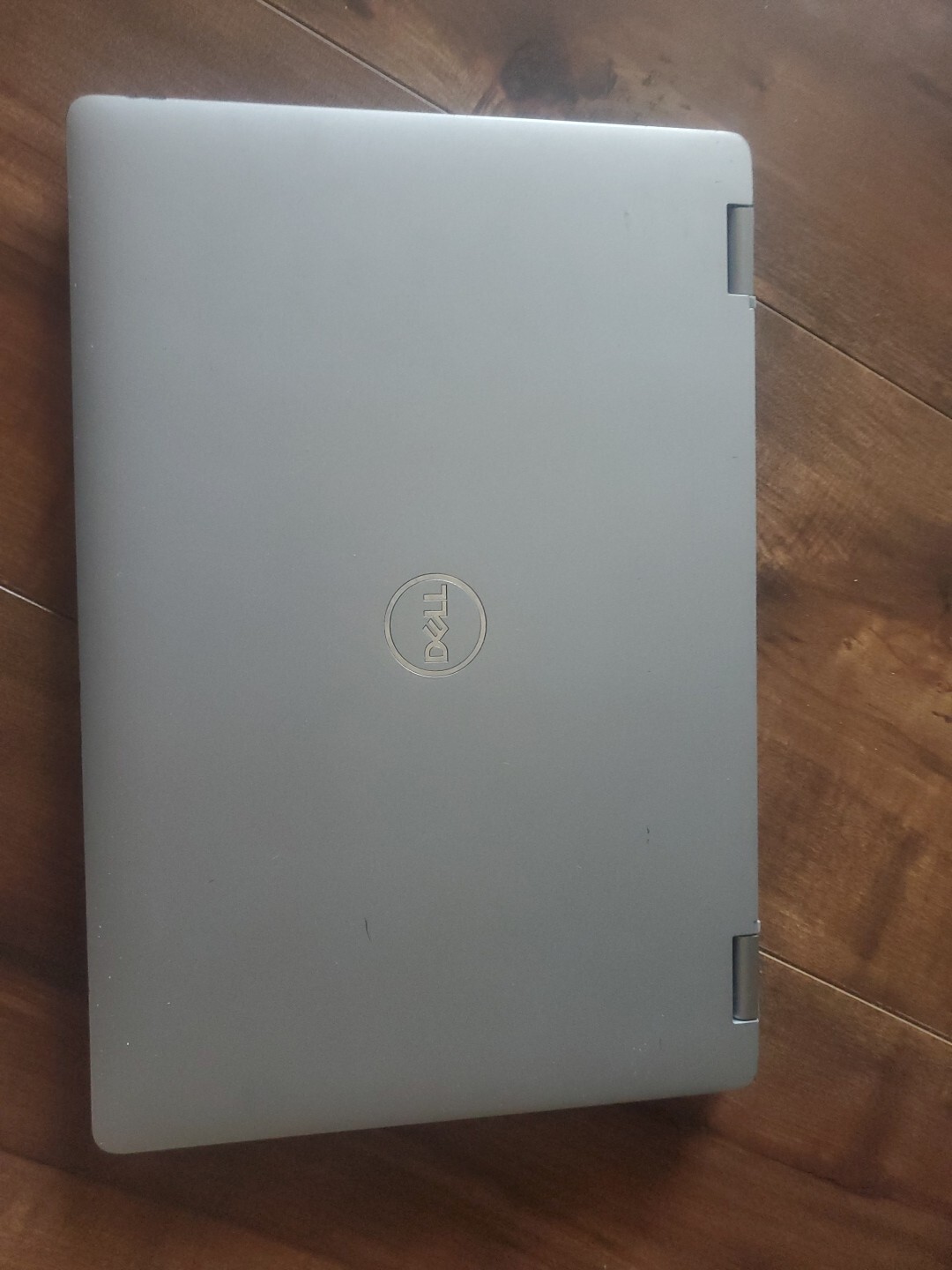 Dell 5310 13in i5-10310U 8GB 240GB. Touchscreen