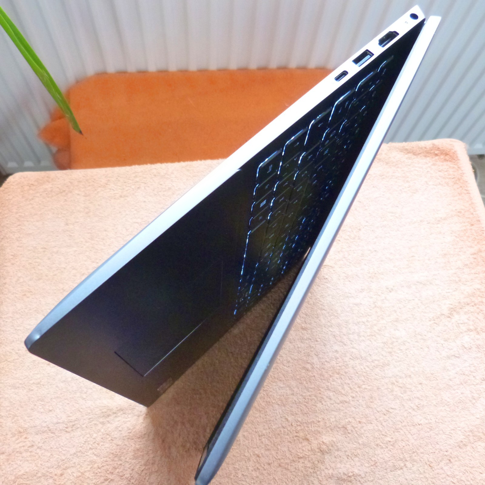 Dell 5625 Vostro ULTRABOOK POWER 16″ FULLHD SSD Windows 11 RYZEN 5 HEXA CORE