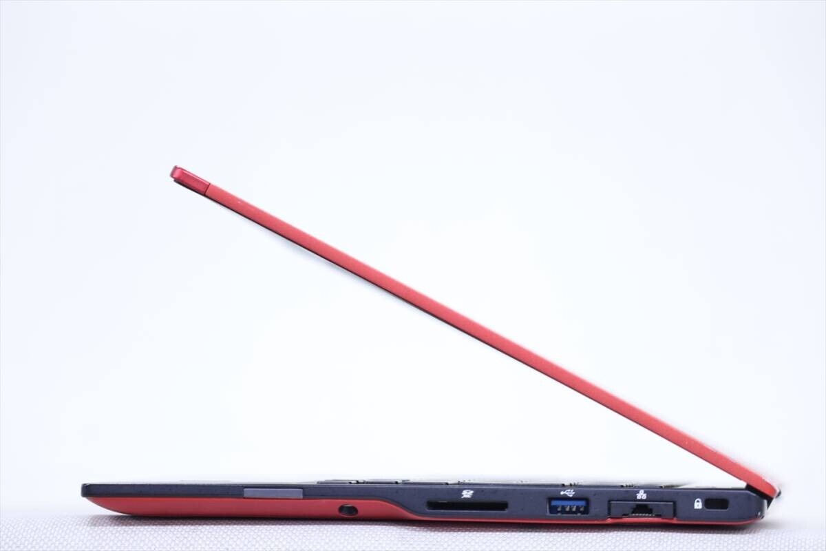 Fujitsu Lifebook U939/B Core i5 8365U 1.6GHz RAM 8GB SSD 256GB From JP