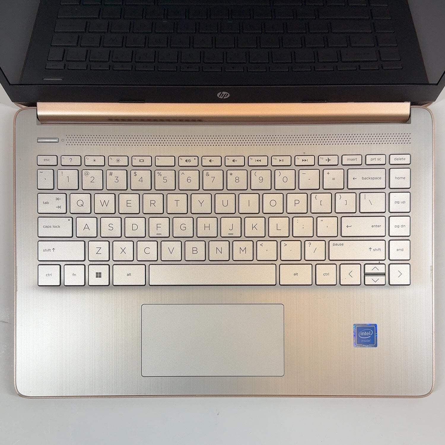 HP Laptop 14-DQ0054DX 14″ Celeron N4120 1.1GHz 4GB RAM 64GB SSD