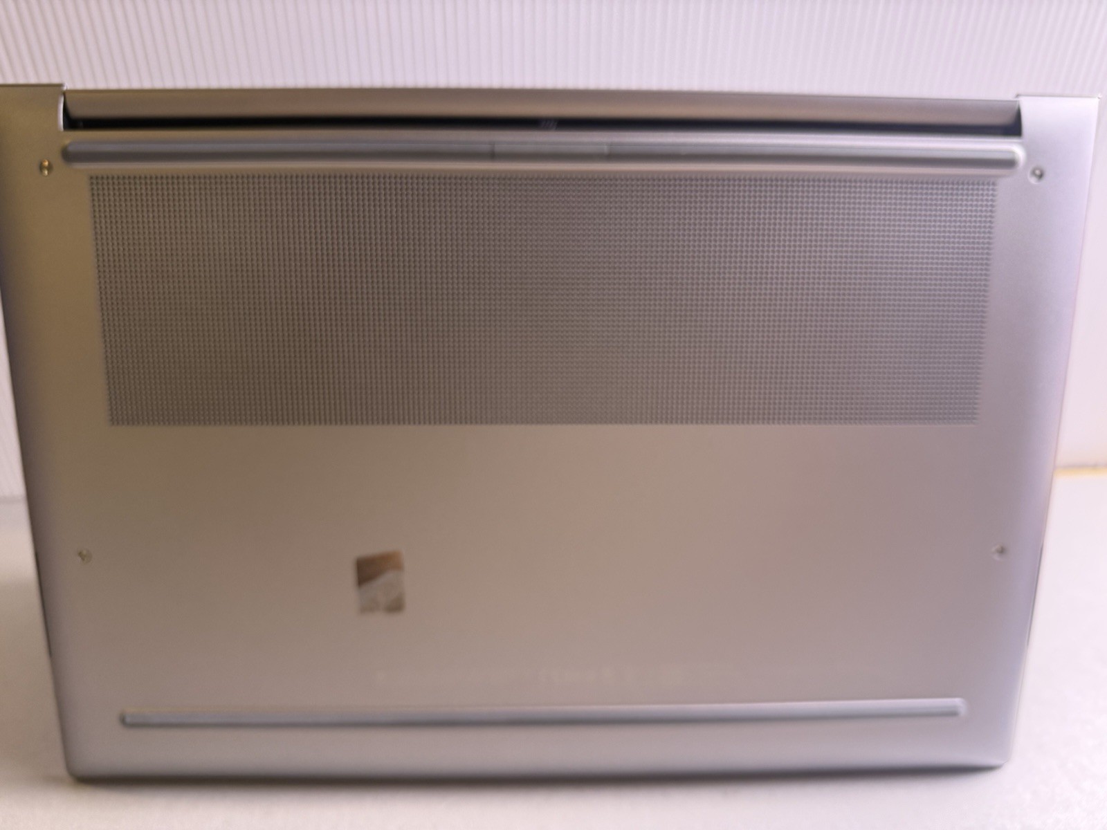 HP ZBook Studio G10 Mobile Workstation Laptop PC 16″ i7-13700H 32GB RTX 2000