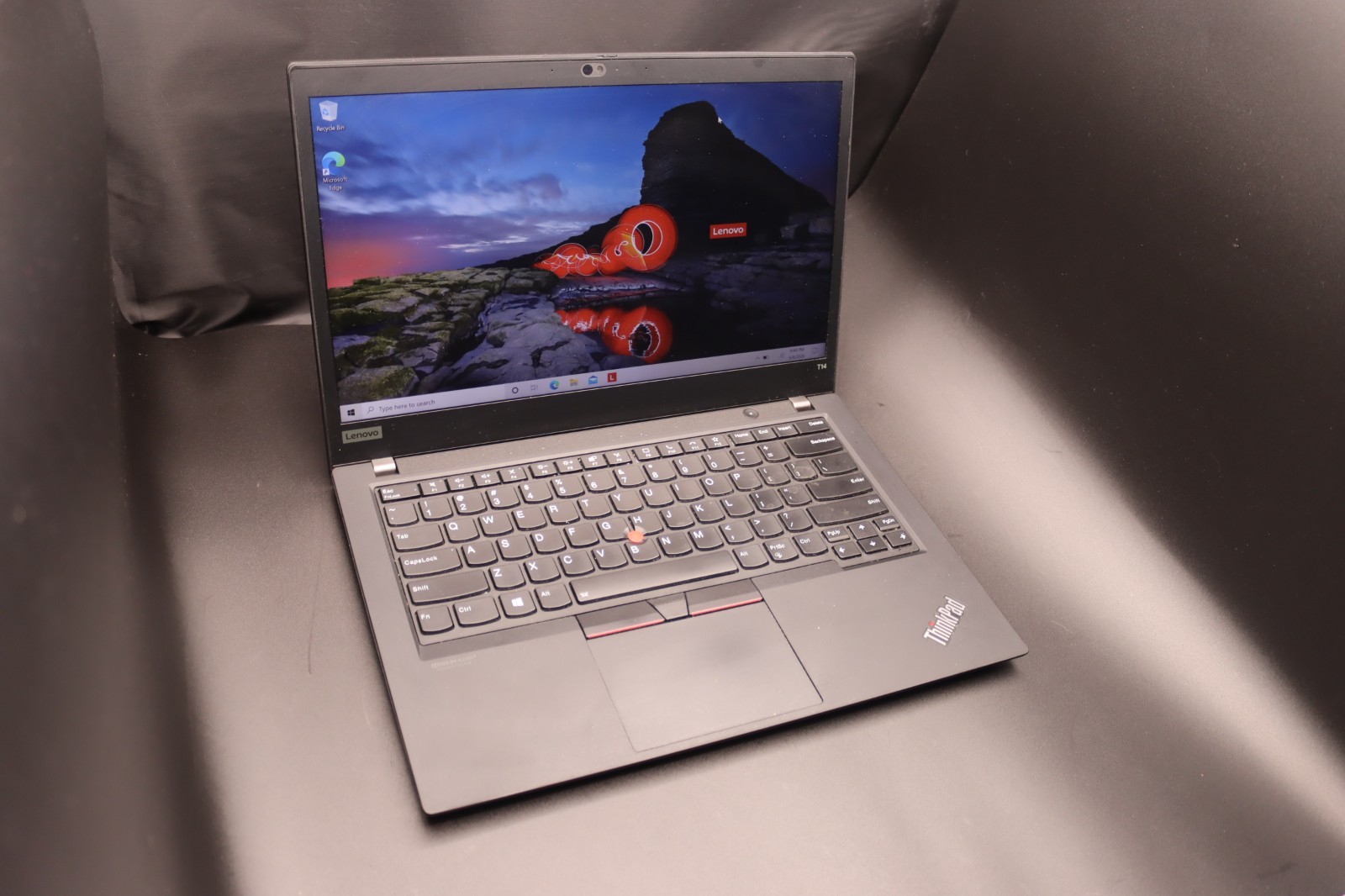 Lenovo ThinkPad T14 1st Gen 14″ (256GB SSD, Intel Core i5 10th Gen., 16GB Ram)