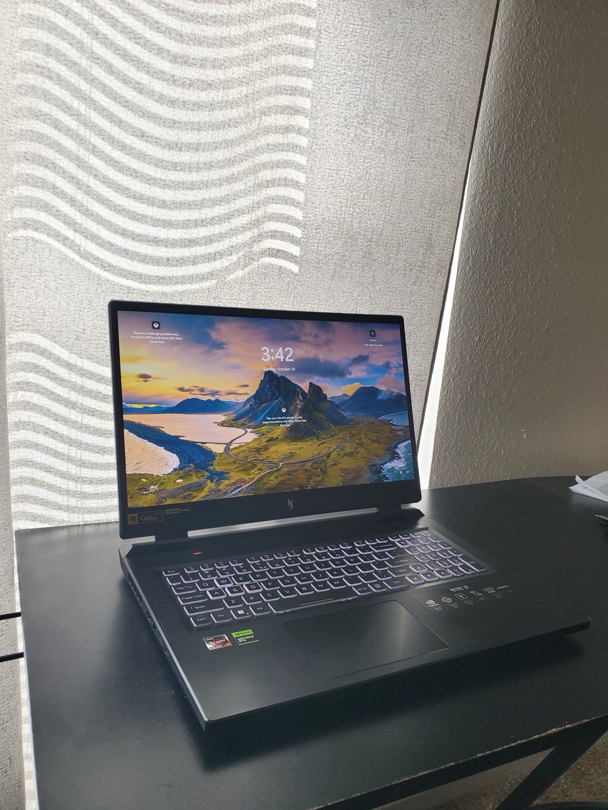 Acer Nitro 17 AN17-41 – AMD Ryzen 7 – 7840HS – Win 11 – GF RTX 4050 – 16 GB RAM