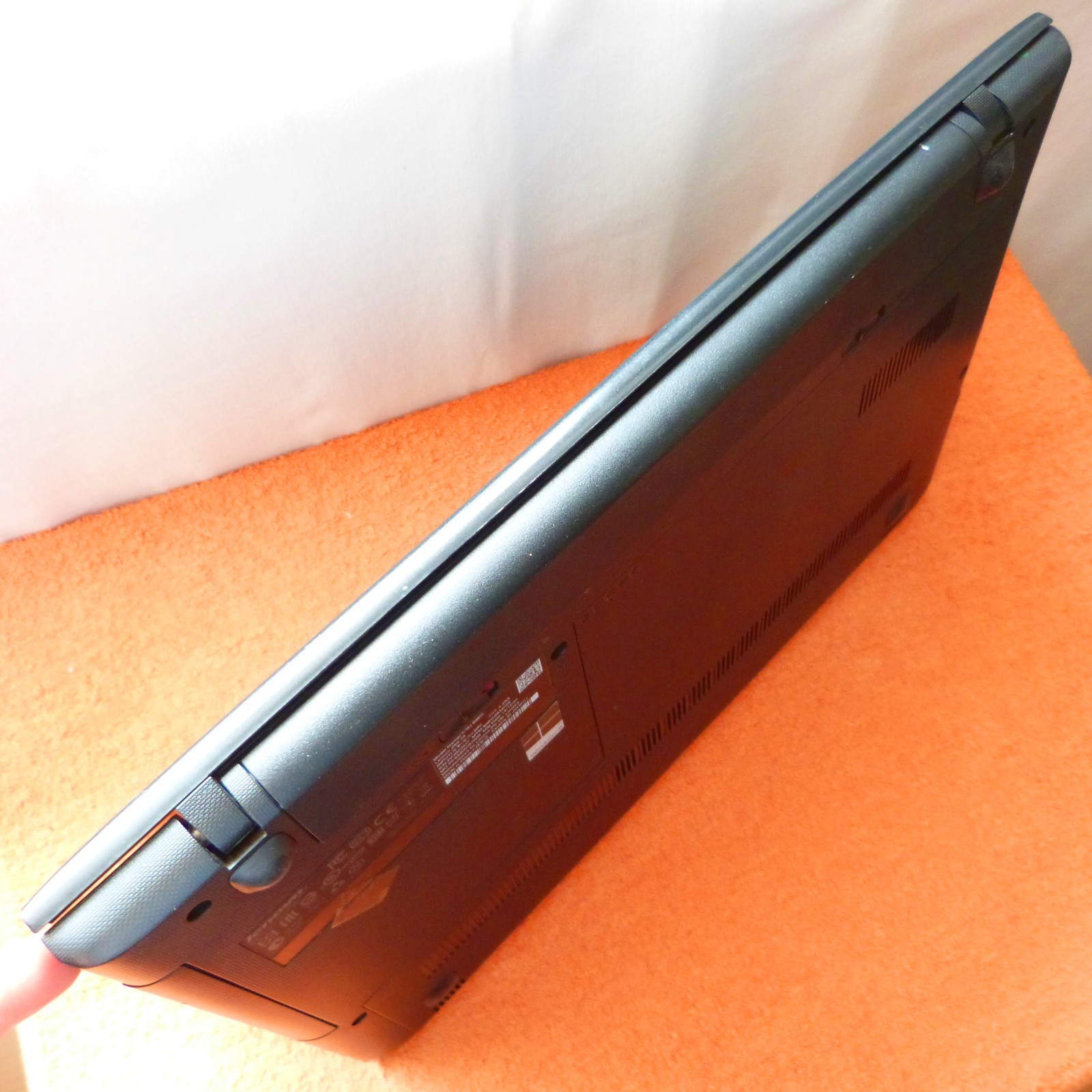 Lenovo Z50 ULTRABOOK 15″ FULLHD l 750 Windows 10 l AMD QUAD CORE l 12GB RAM
