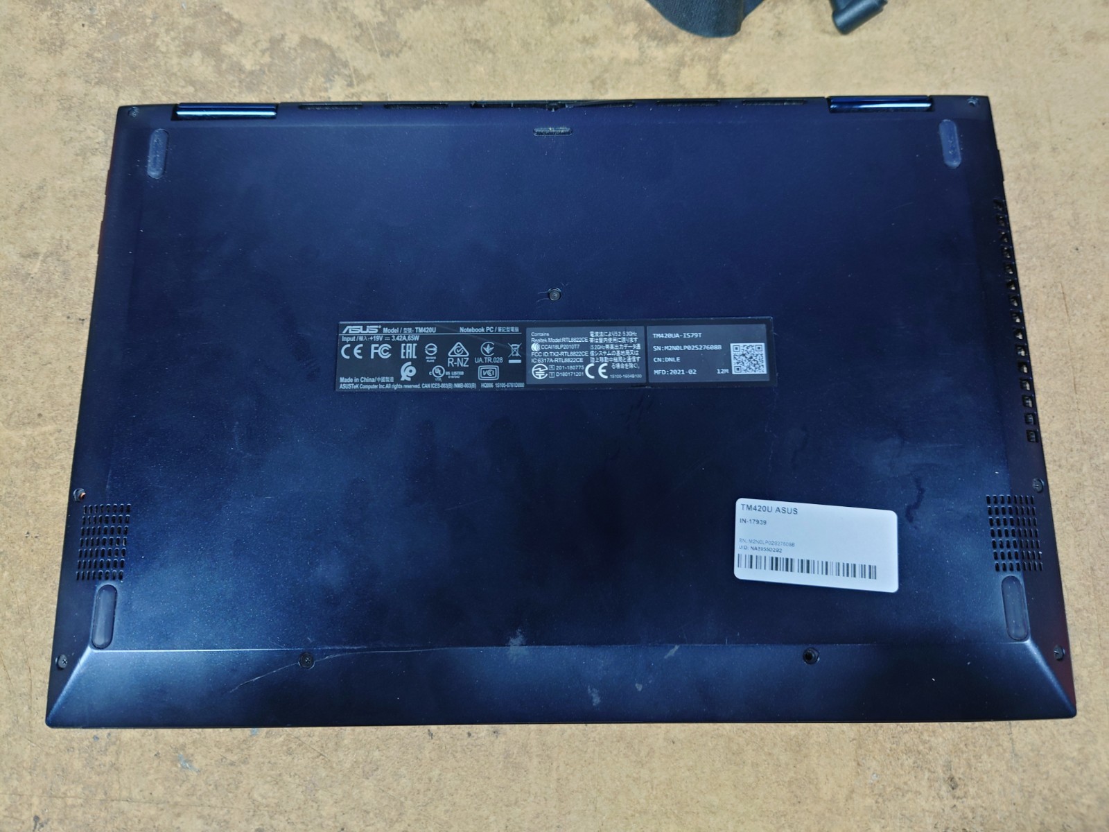 Asus Vivobook 14 TM420U 14″ FHD Ryzen 7 5700U 8GB RAM No OS/SSD