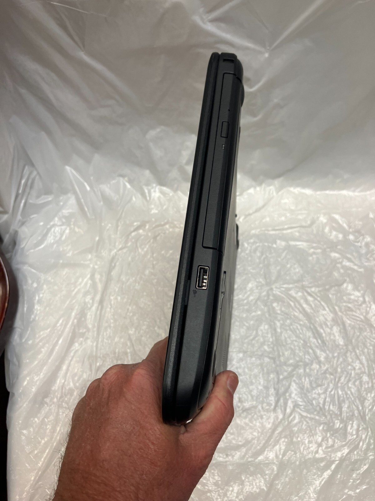 Dell Latitude 3540 Intel i3-4030U 1.9GHz 12GB Ram 480GB HD no/battery FOR PARTS