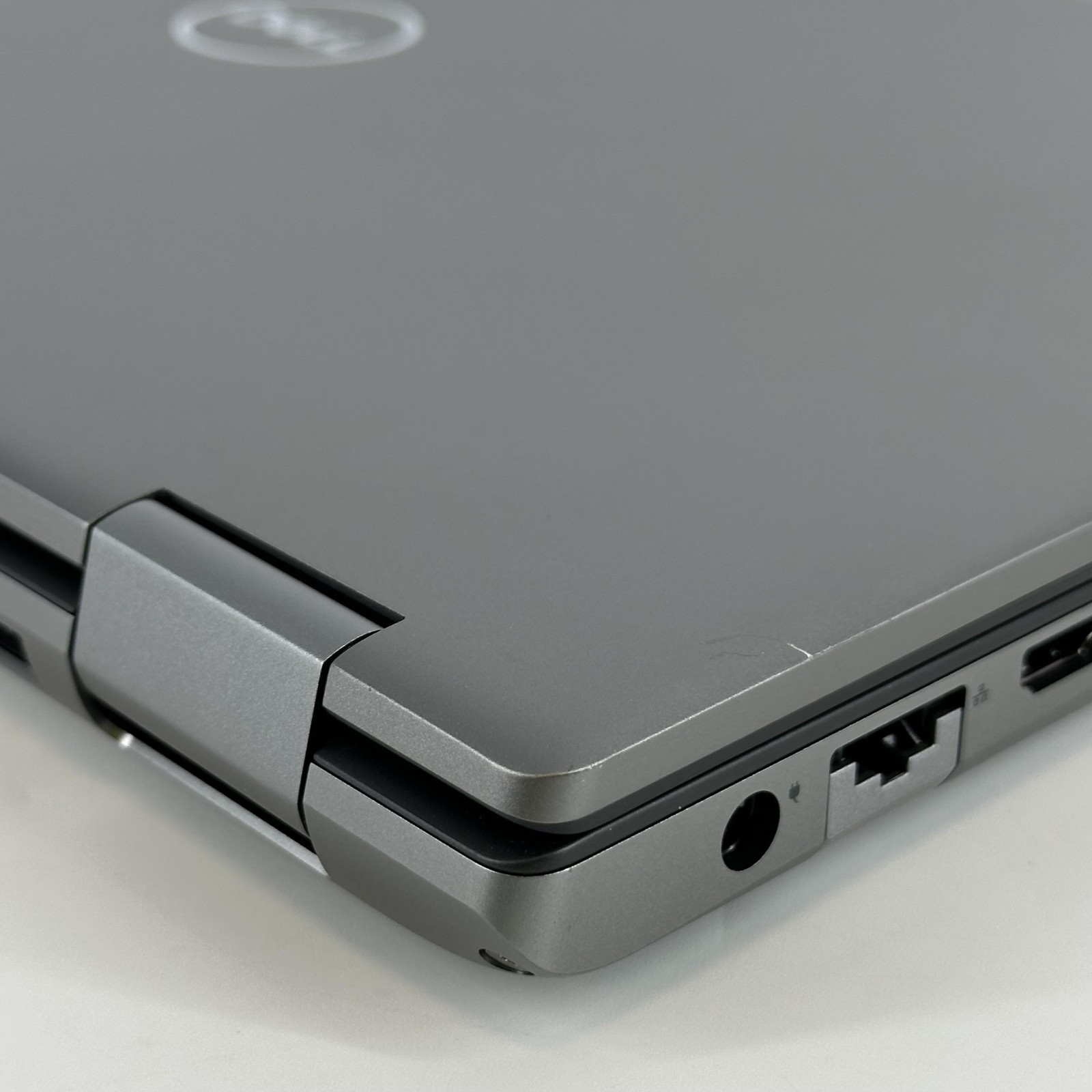 Dell Precision 7780 17.3 4K i9-13950HX 64GB 2TB/512GB RTX 3500 Ada Generation