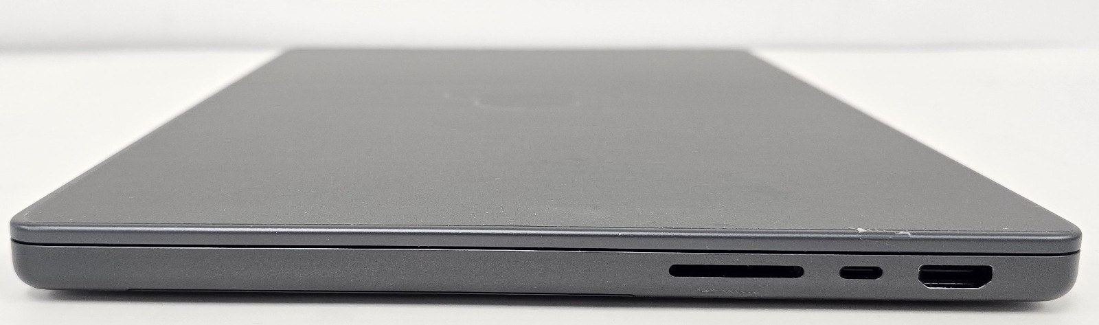Apple MacBook Pro 14″ M3 Pro, 12-core CPU, 18-core GPU, 18 GB 1TB MRX43LL/A