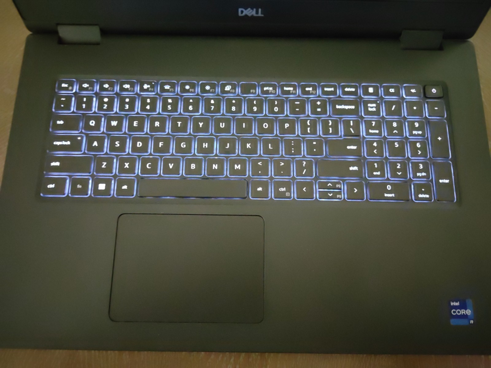 Dell Precision 7770 17.3 FHD i9-12950HX NVIDIA RTX A4500 16GB READ AS IS