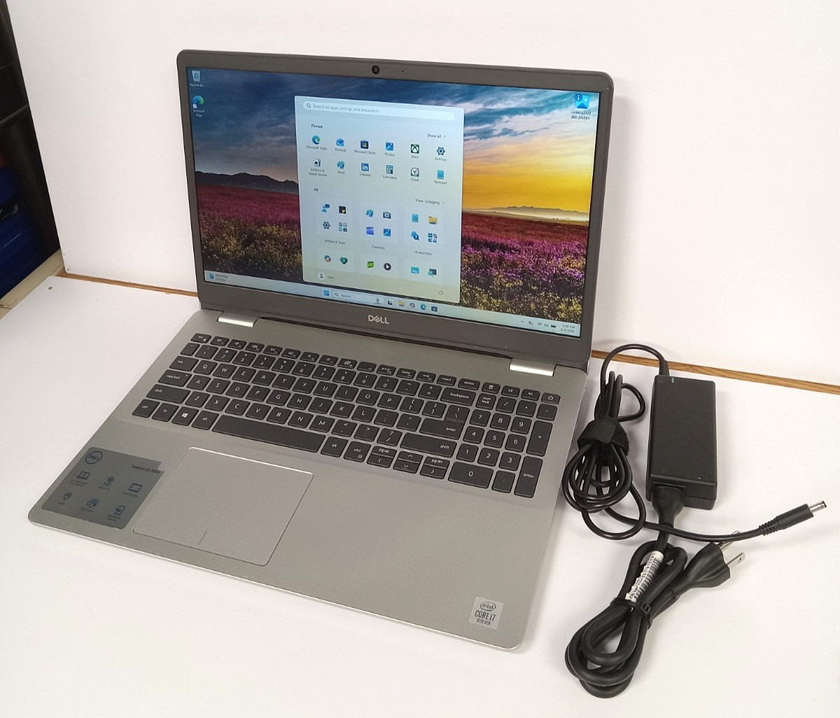 Dell Inspiron 5594 15.6″ Laptop (512GB SSD, i7 10th, 8GB) – Full Function, *COND
