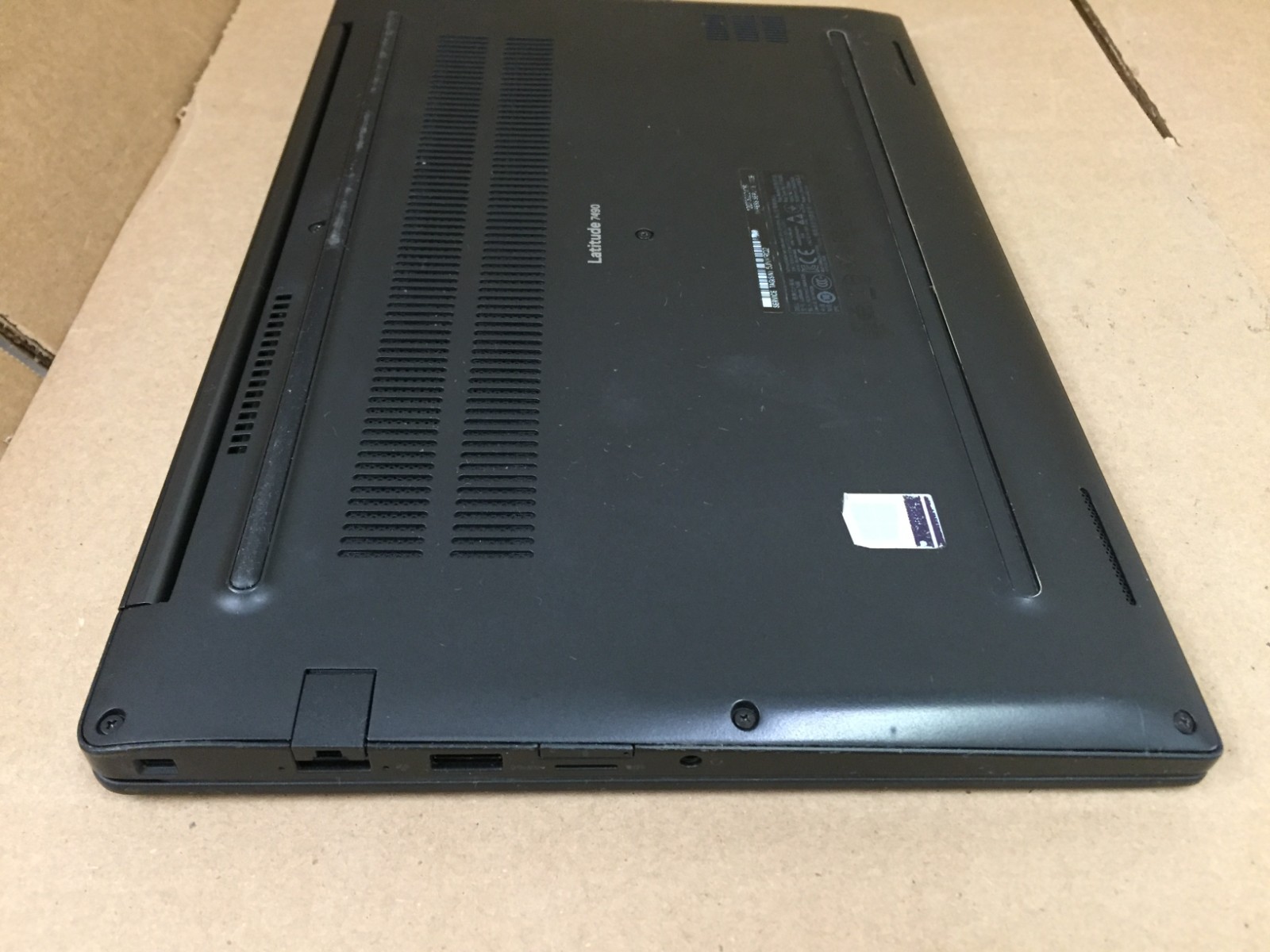 Dell Latitude 7490 14″ FHD Laptop i5-8350U 8GB RAM 256GB SSD w/AC
