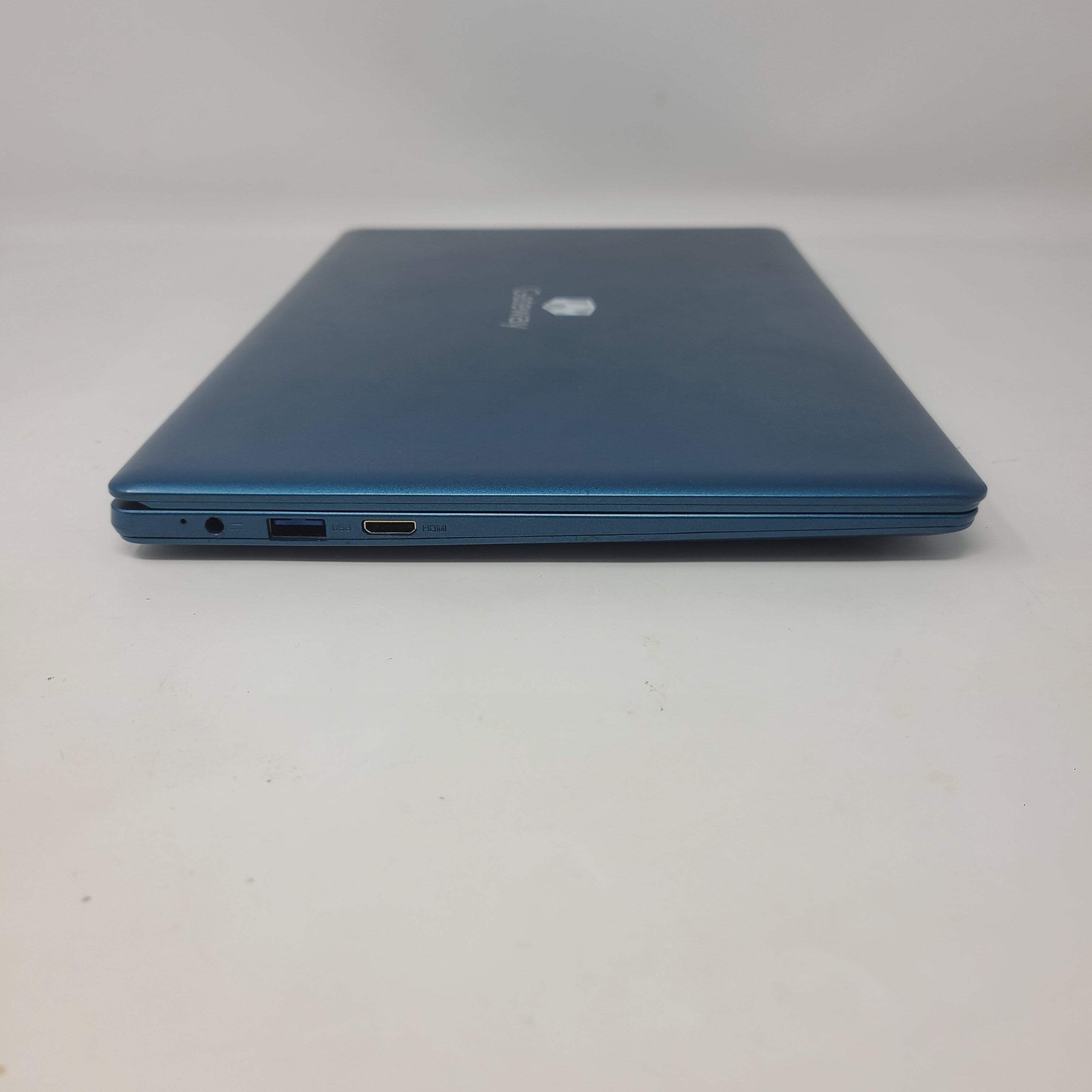 Gateway GWTN116-3BL 11.6″ Laptop Blue 64GB 4GB RAM For /Parts NO POWER