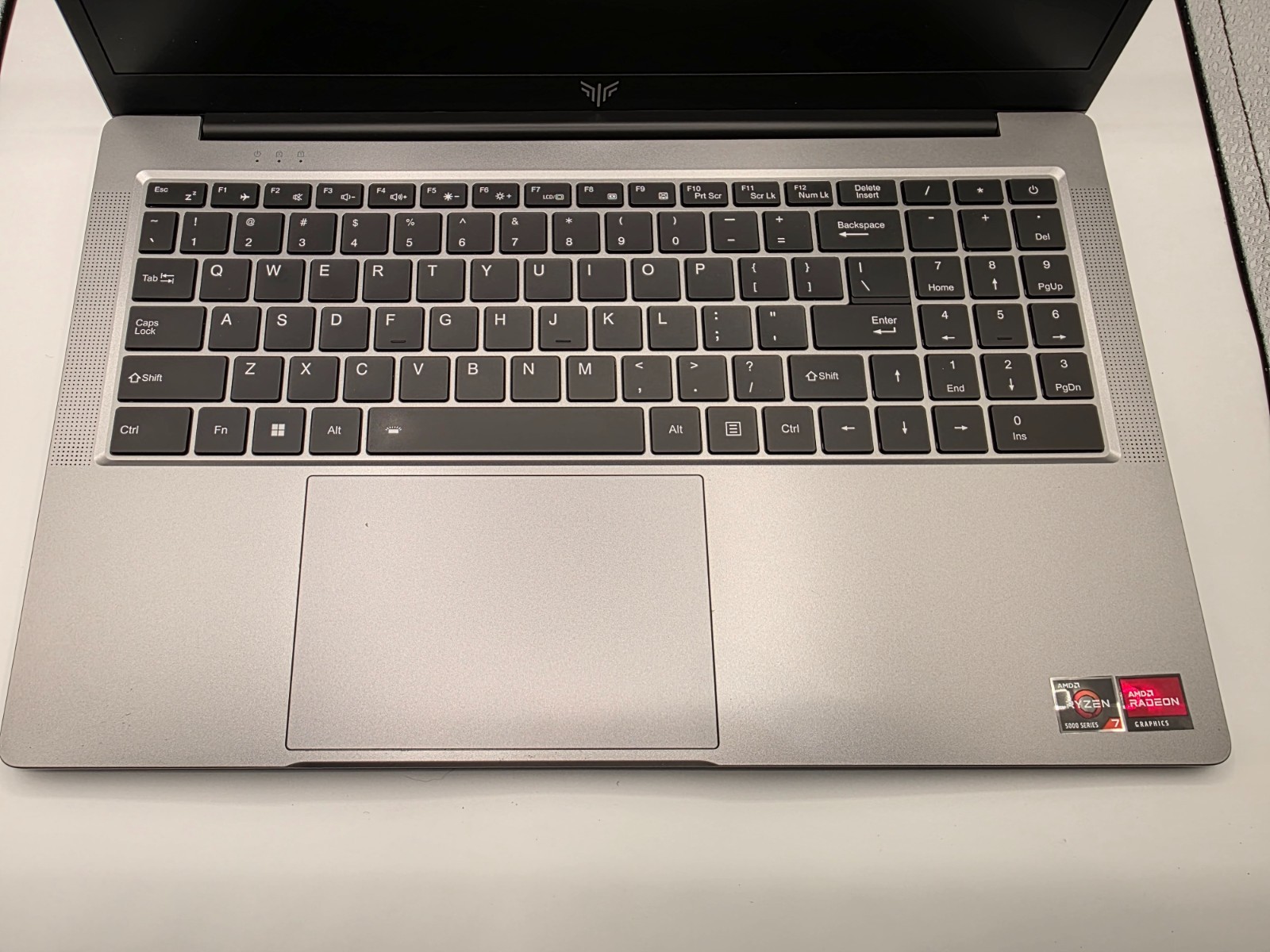Maibenben Powerful Ryzen 7 – 16GB RAM, 512GB SSD, Win 11 Pro – Fast Performance