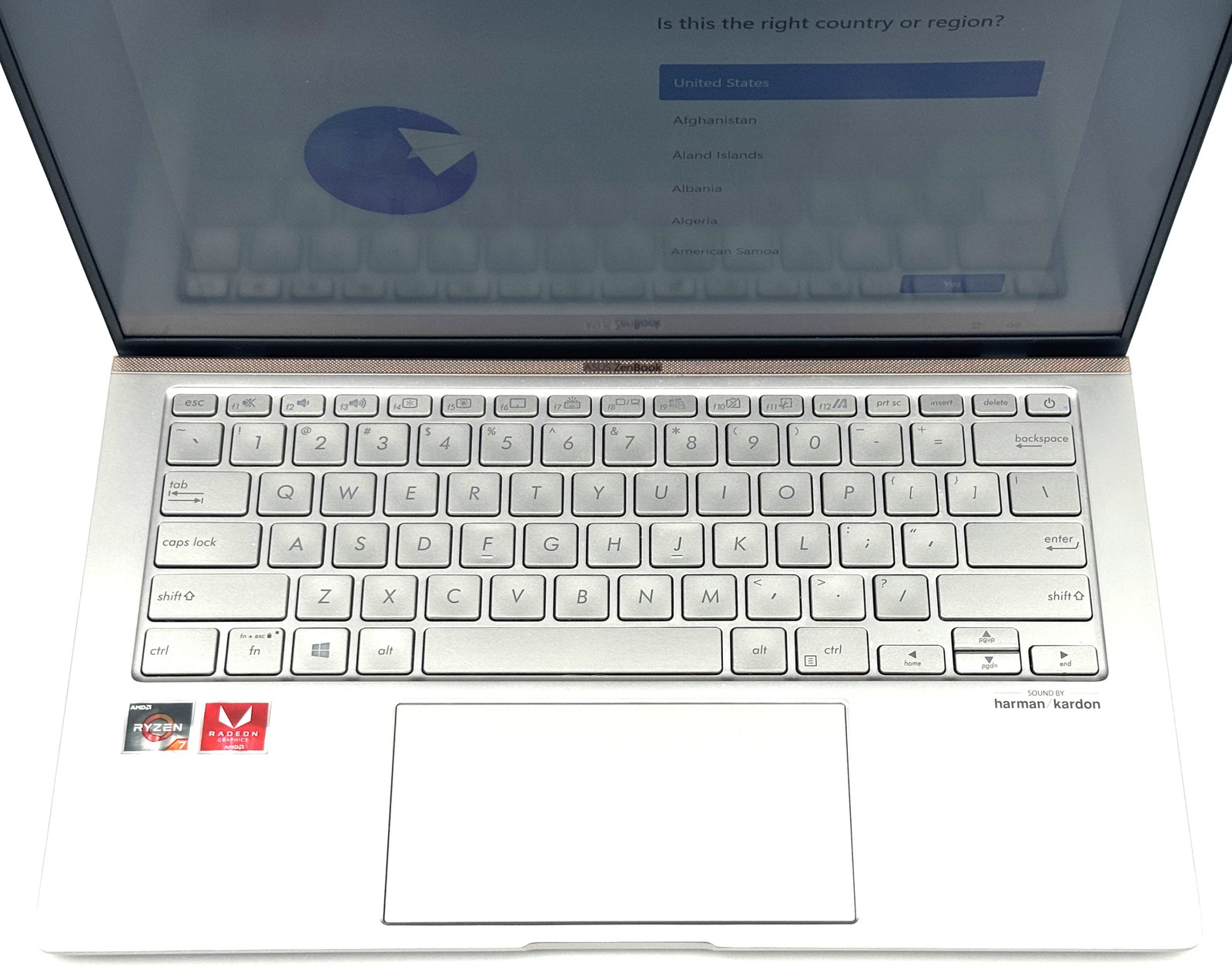 ASUS – ZenBook UX434DA UM433DA – FHD – Ryzen 7 3700U – 16GB – 1TB-SSD – Silver
