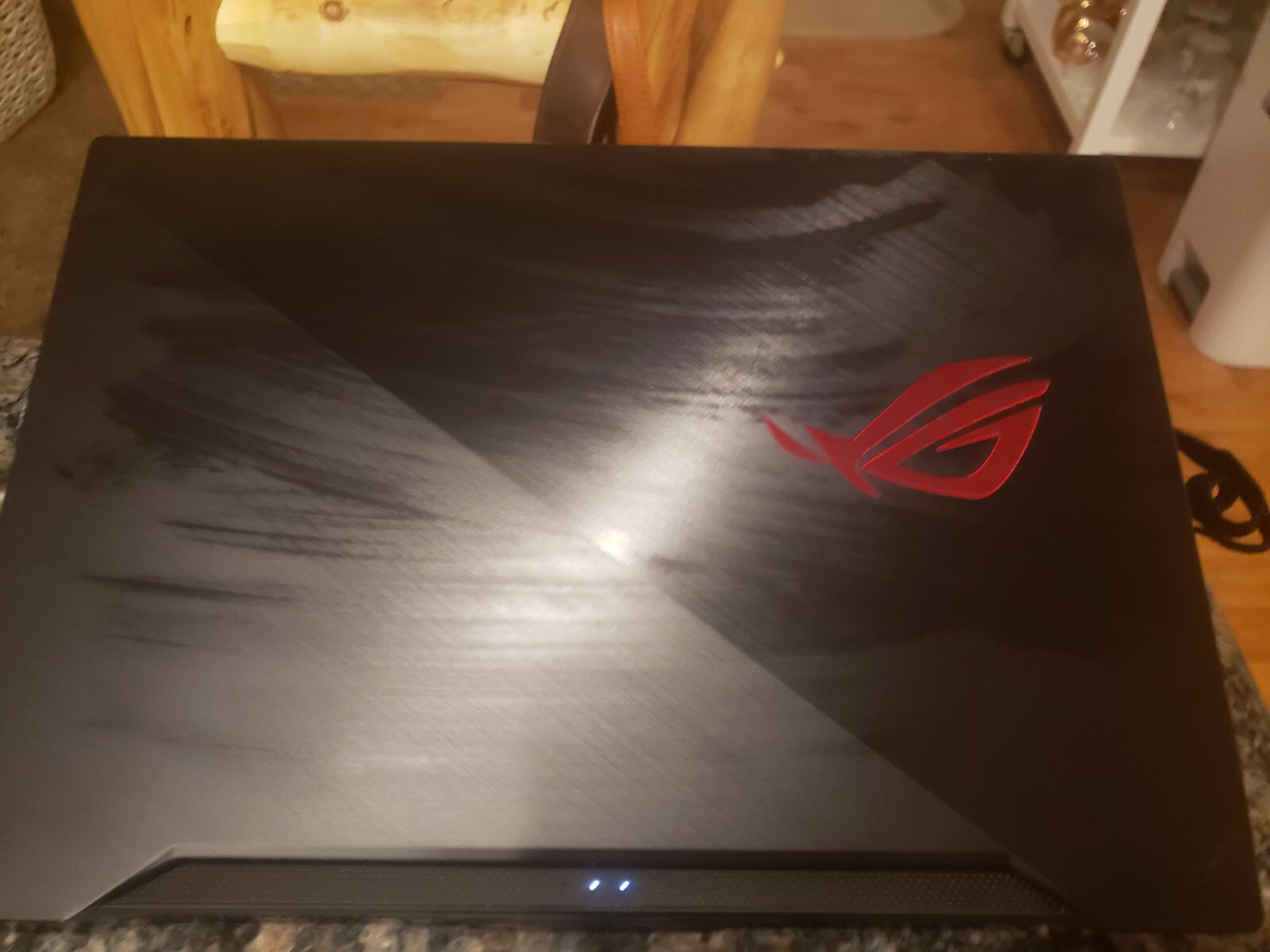 ASUS ROG Zephyrus GU5 15.6″ (1TB SSD, Intel i7-2.6Ghz, 16 GB RAM) Laptop – Black