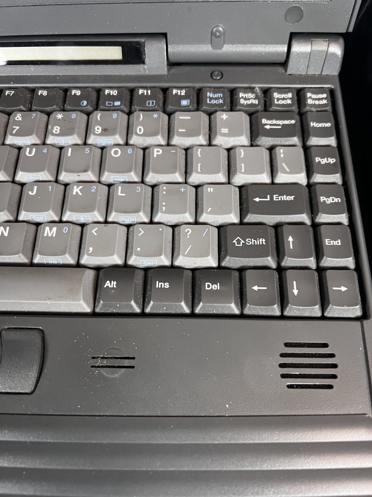 Sceptre TS30MS Notebook Laptop Computer SoundX S1000SB Black w/ Manual