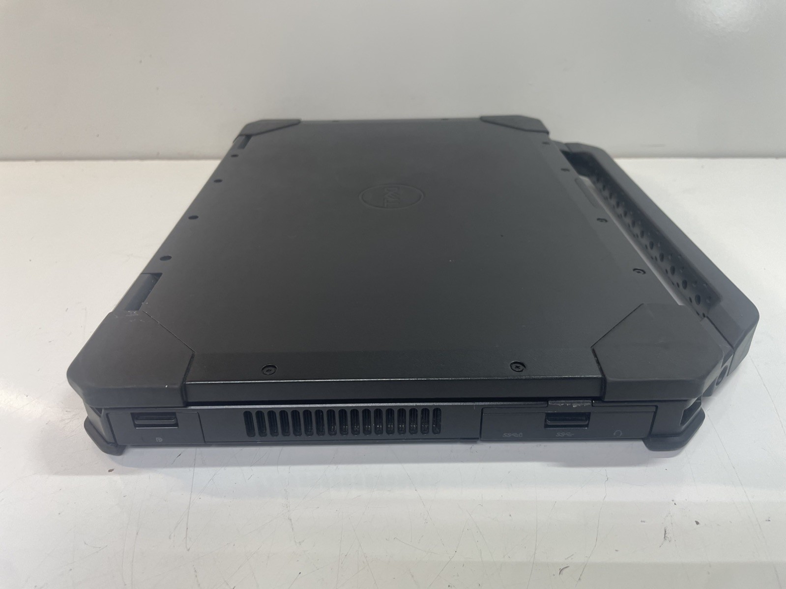 Dell Latitude 5420 Rugged 14″ Core i5-8350U 1.70GHZ 16GB RAM 256GB SSD Windows11