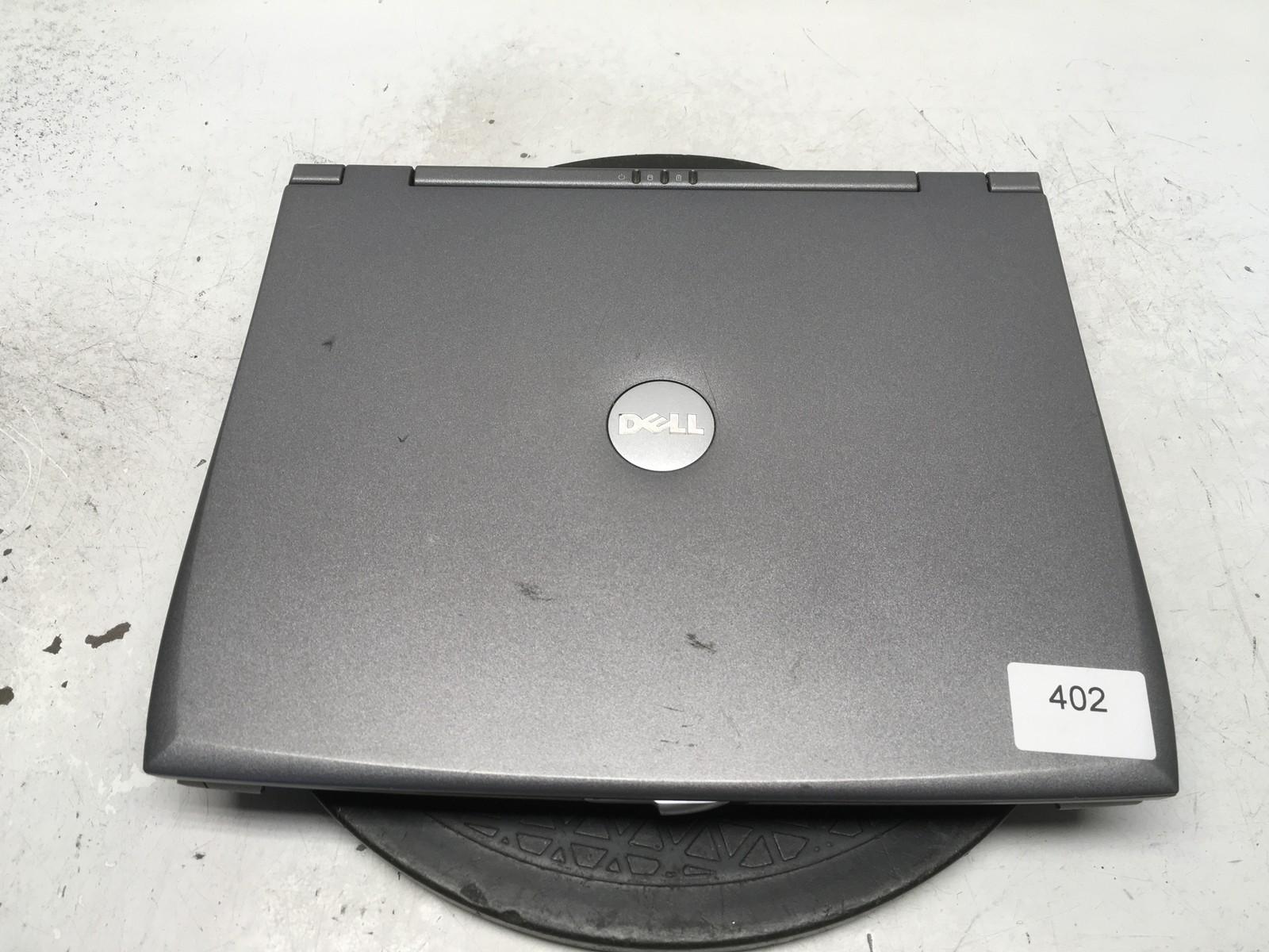 Dell Latitude C400 Intel Mobile Pentium III 1GHz 640 MB NO HDD No Batt