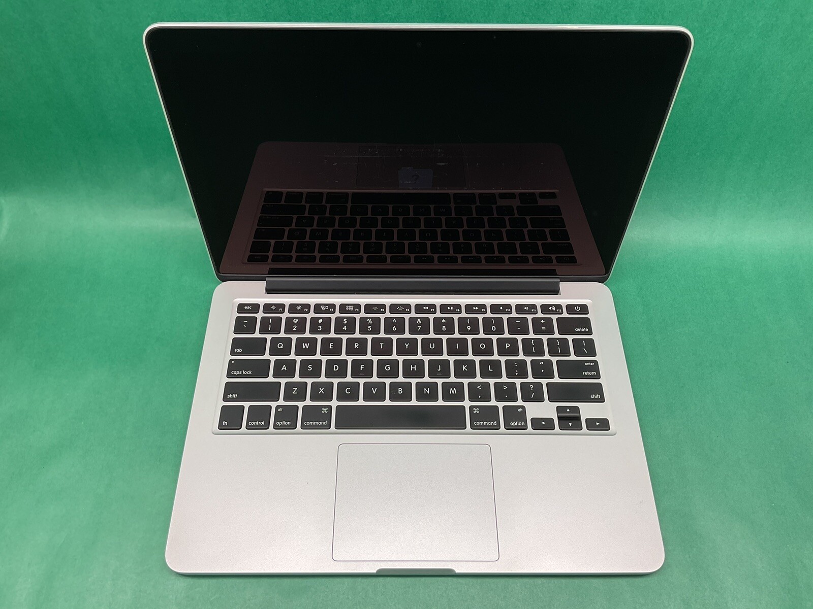 Apple MacBook Pro A1502 – 13” Laptop – POWERS ON – UNTESTED