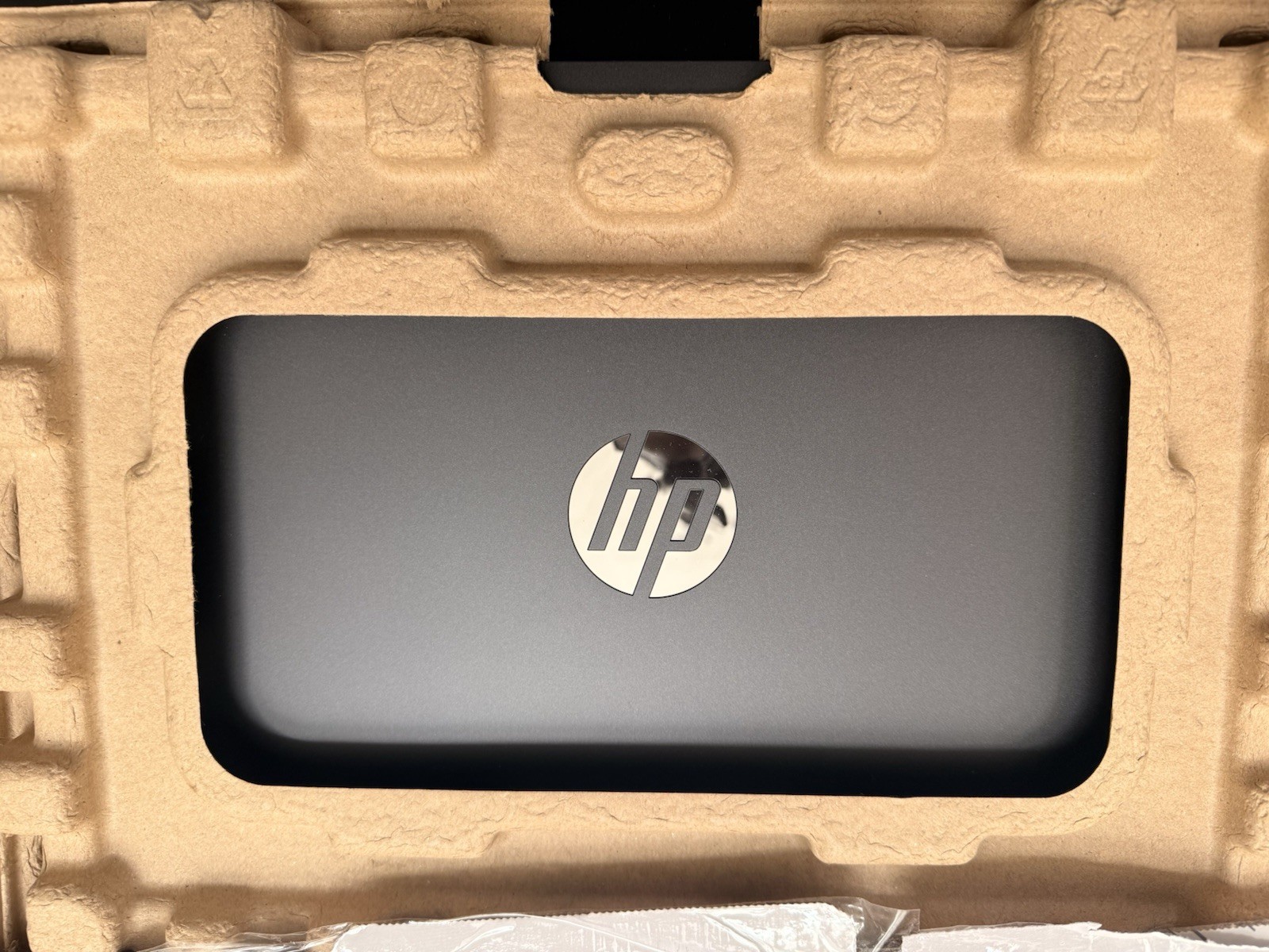 HP OmniBook 3 Laptop AI 16″ Snapdragon X 16GB 512GB SSD Win11 Home Gray