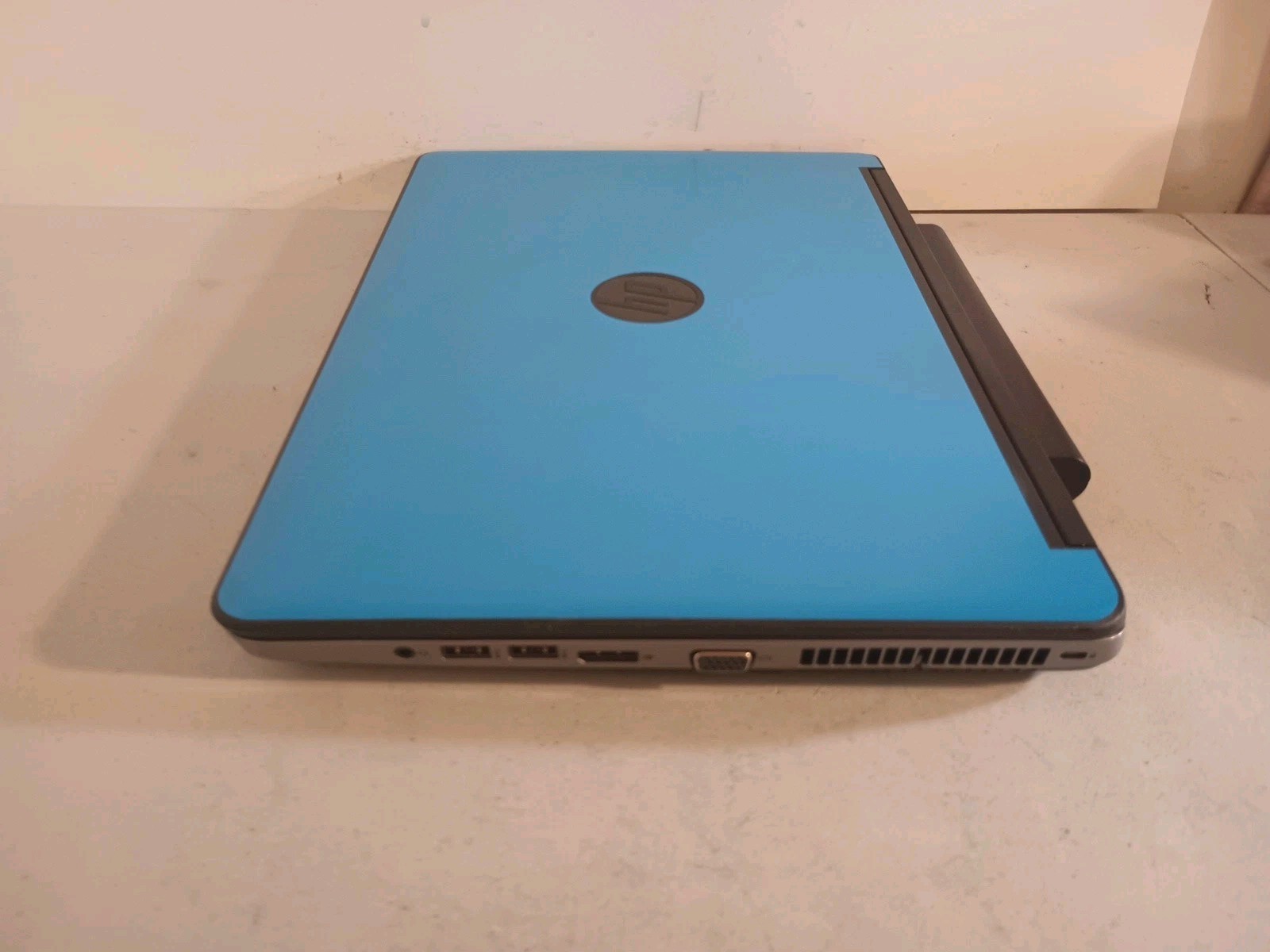 GOOD GAMING BLUE HP 650 i5 2.60GHz,12G RAM,256G SSD,DVDRW, WEBCAM, HDMI,WIN11