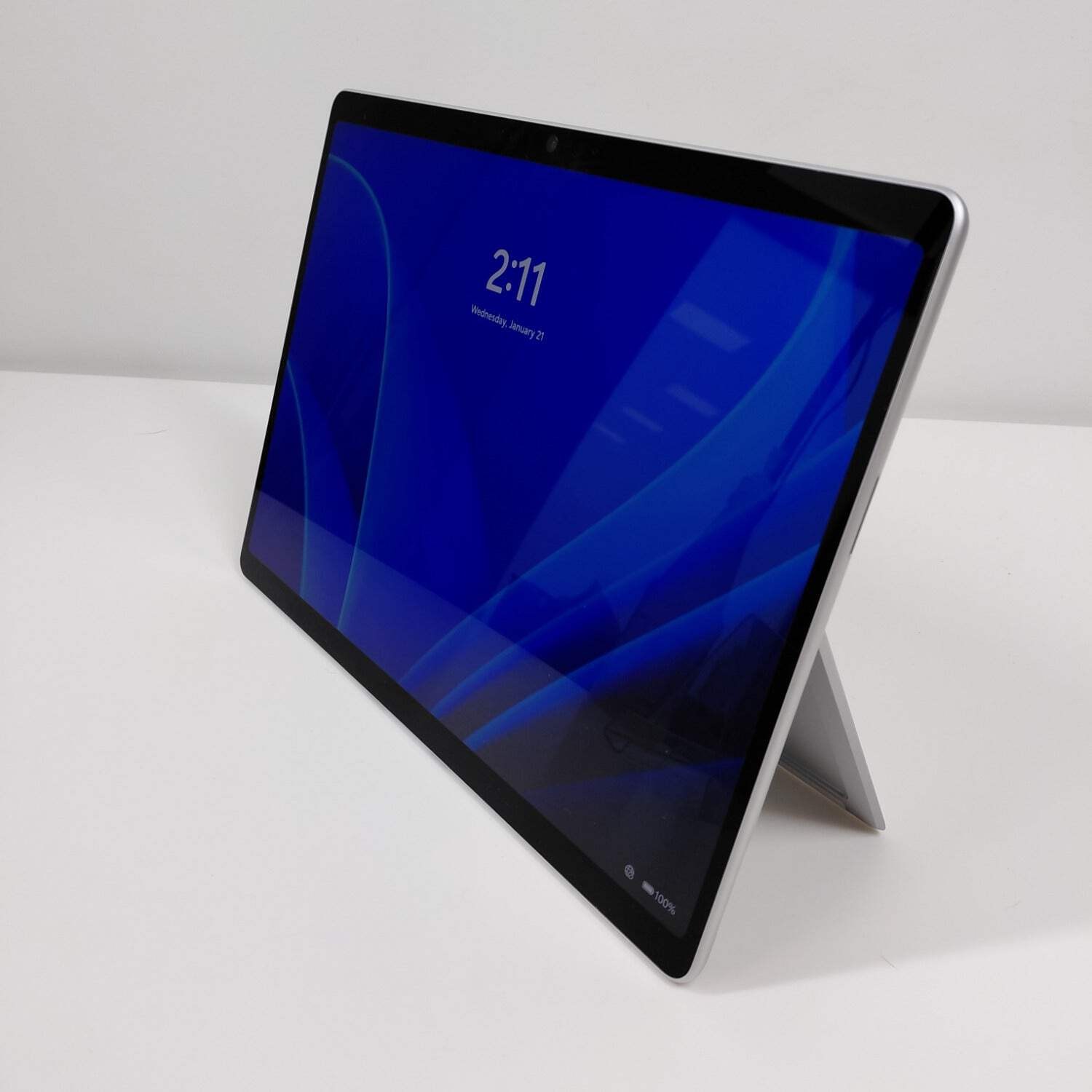 Microsoft Surface Pro 11 2103 13″ Core Ultra 5 236V 2.1GHz 16GB RAM 256GB SSD
