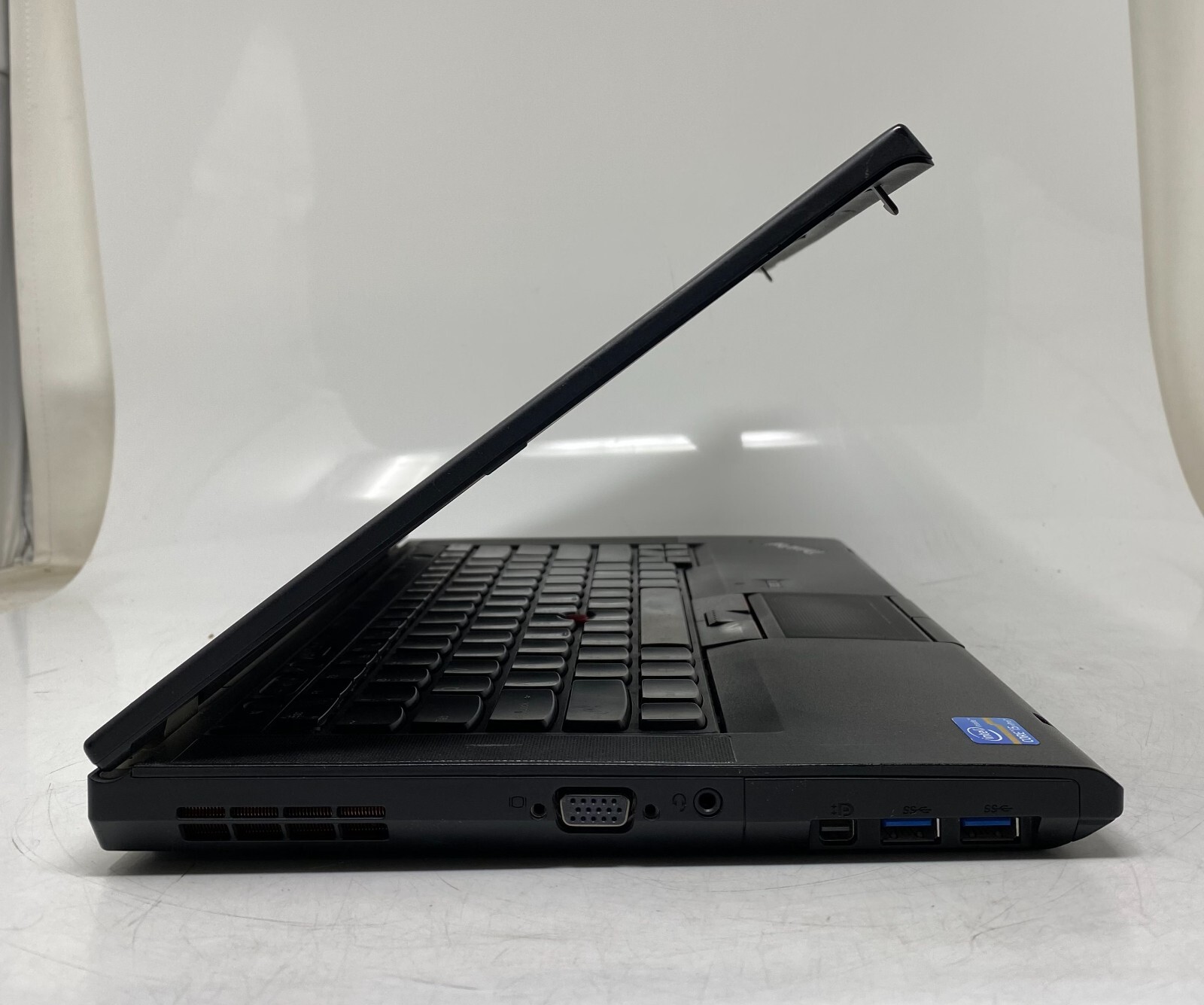 LENOVO THINKPAD T430 INTEL CORE i5-3320M 2.60GHz 4GB RAM 180GB No OS No battery