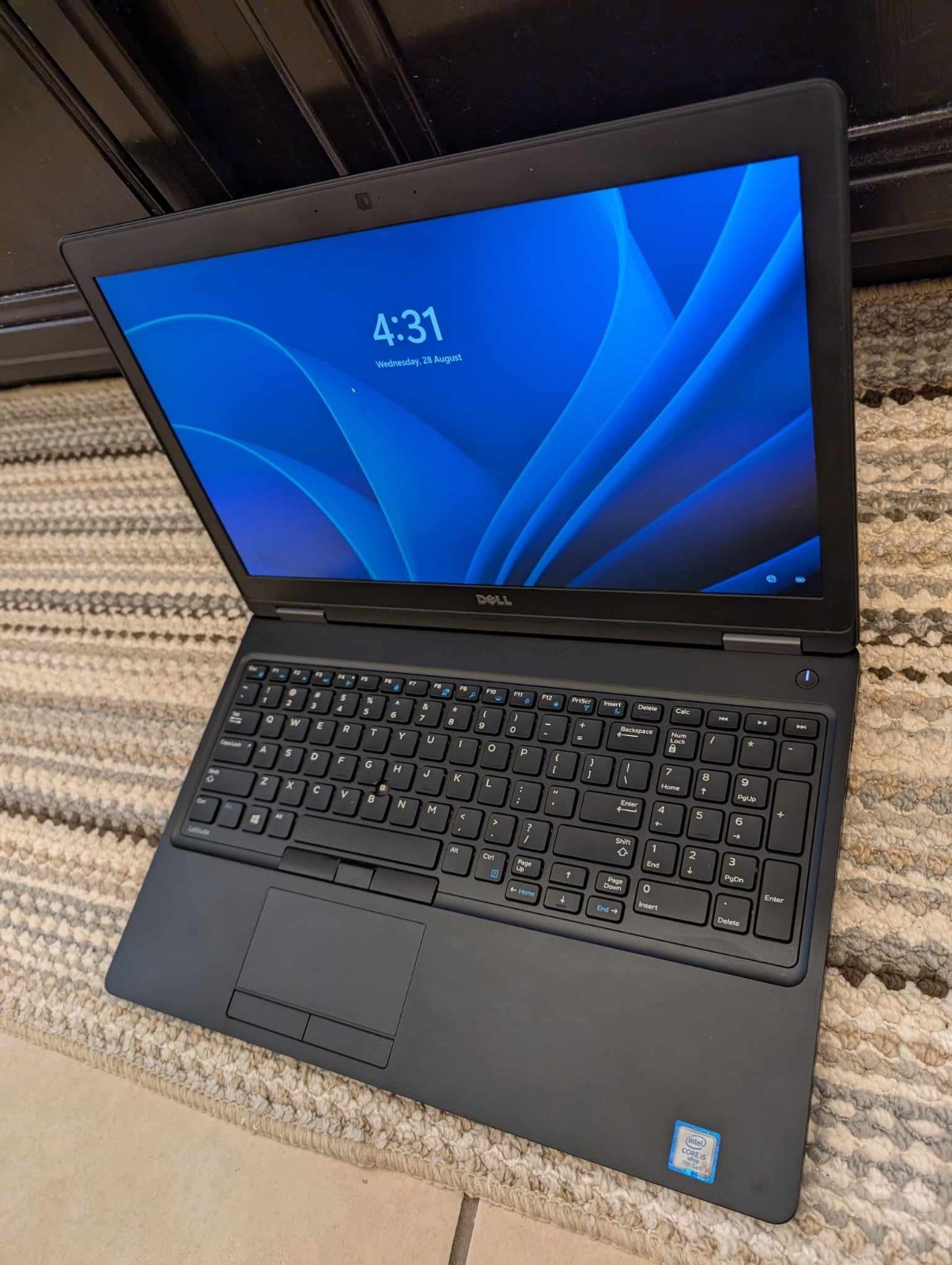 Dell Latitude 5580 15.6” (16GB RAM, 120GB SSD, i5-7300) Laptop, OFFICE 2016