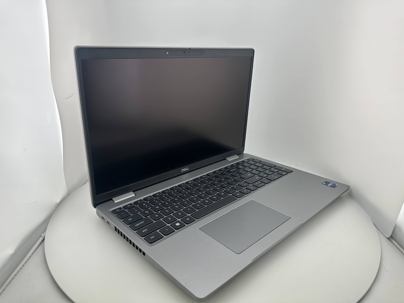 Dell Latitude 5531 Core i7-12800H 16GB RAM 512GB SSD Win 11 Pro Keyboard Marks