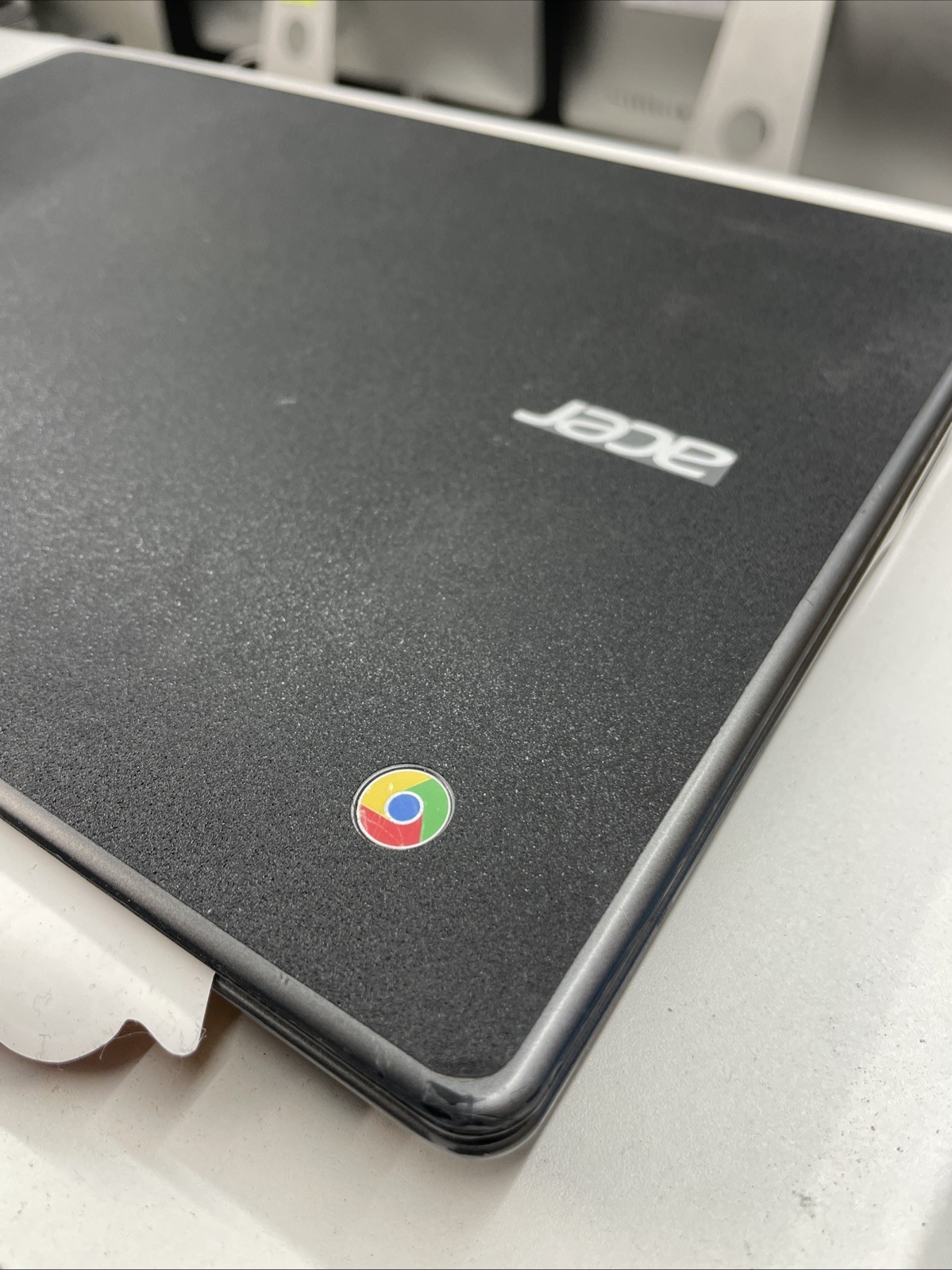Acer ZHN Chromebook C720 Series 11.6″ Laptop Celeron Gray w/ Power Charger