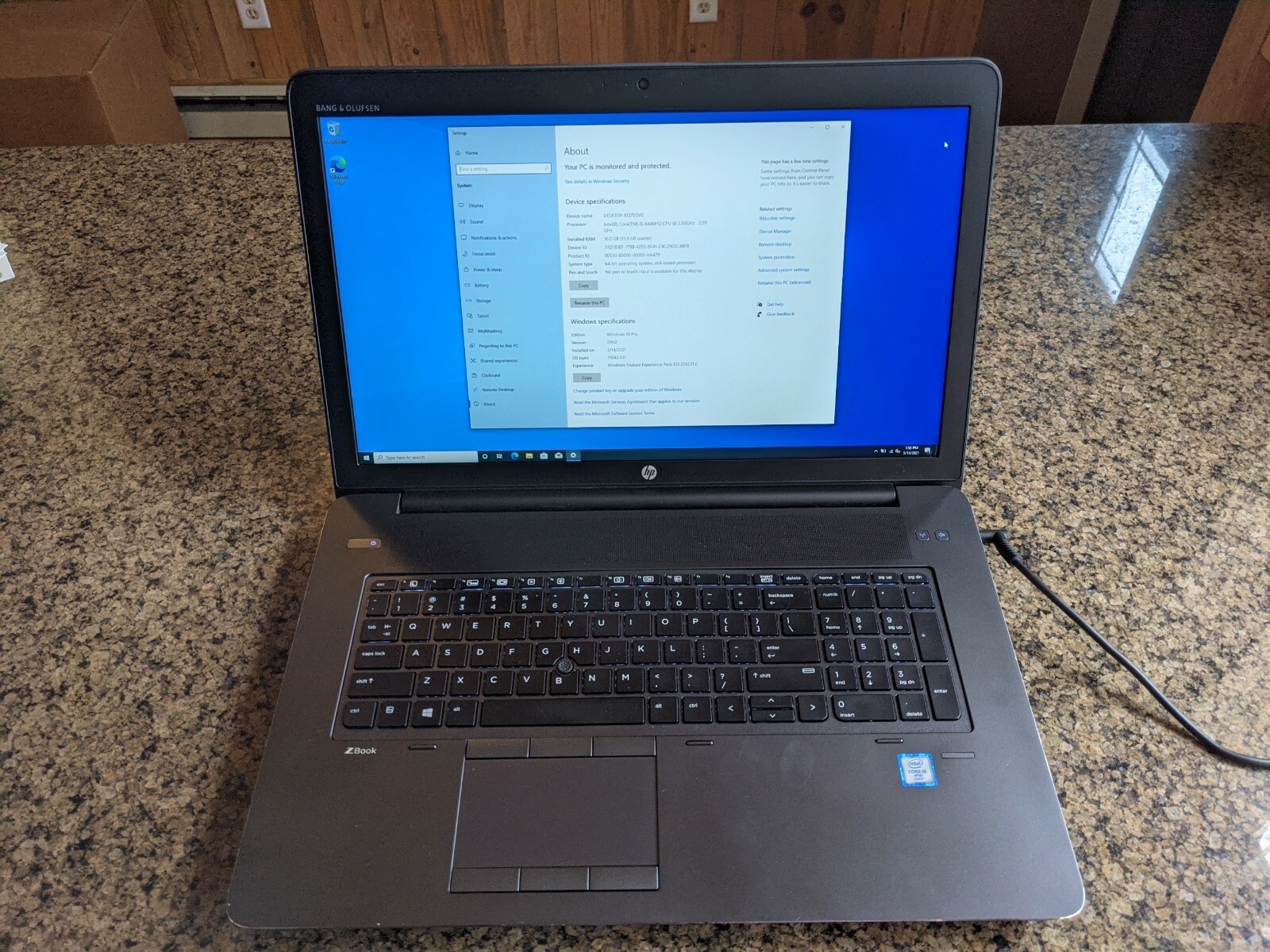 HP ZBook 17 G3 17.3″ i5-6440HQ 2.6GHz 16GB 500 M.2 SSD Win10 Pro