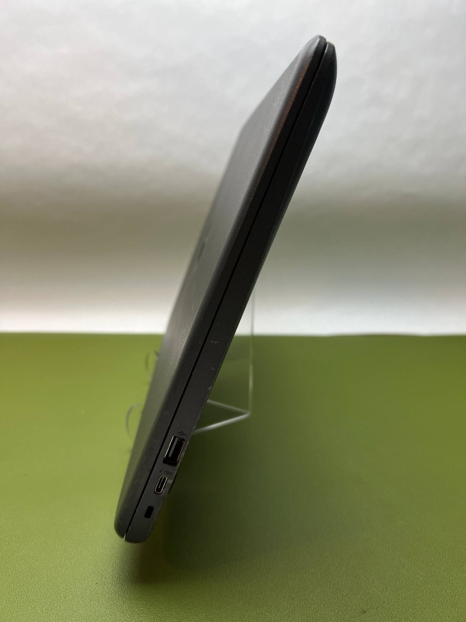 HP chromebook 14A G5, 14″ 4GB RAM 32GB SSD *No AC