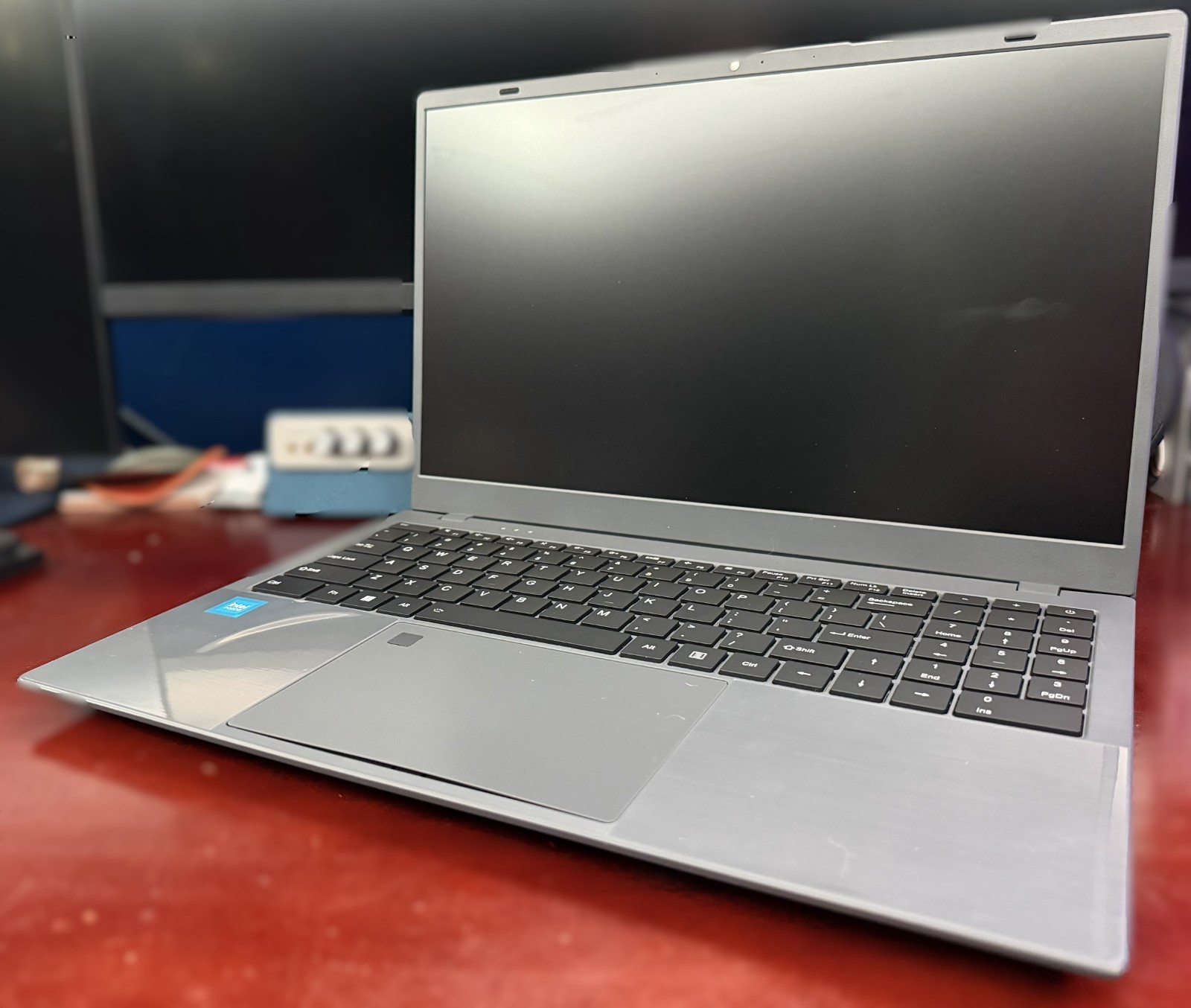 15.6″ FHD Laptop Intel Celeron N5095A 16GB RAM 512GB SSD – Unbranded