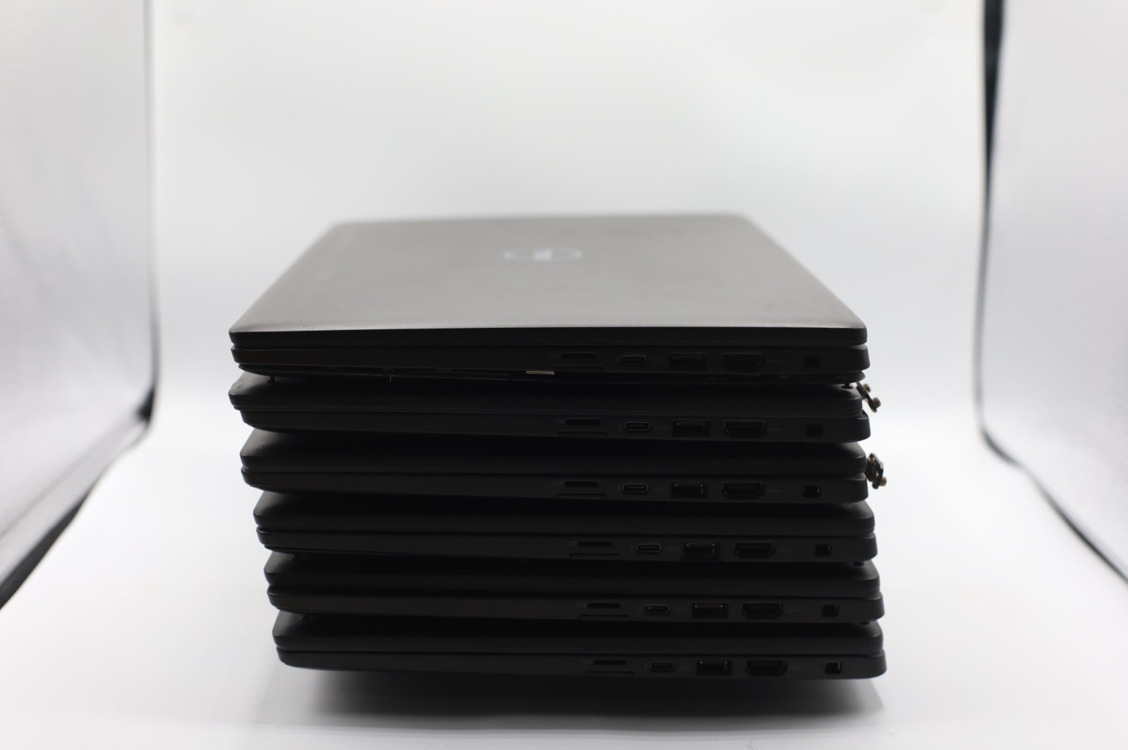 Lot of 6 Dell Latitude 7520 Laptops, i7-1165G7, No RAM, HDD, or OS, Grade F, D1