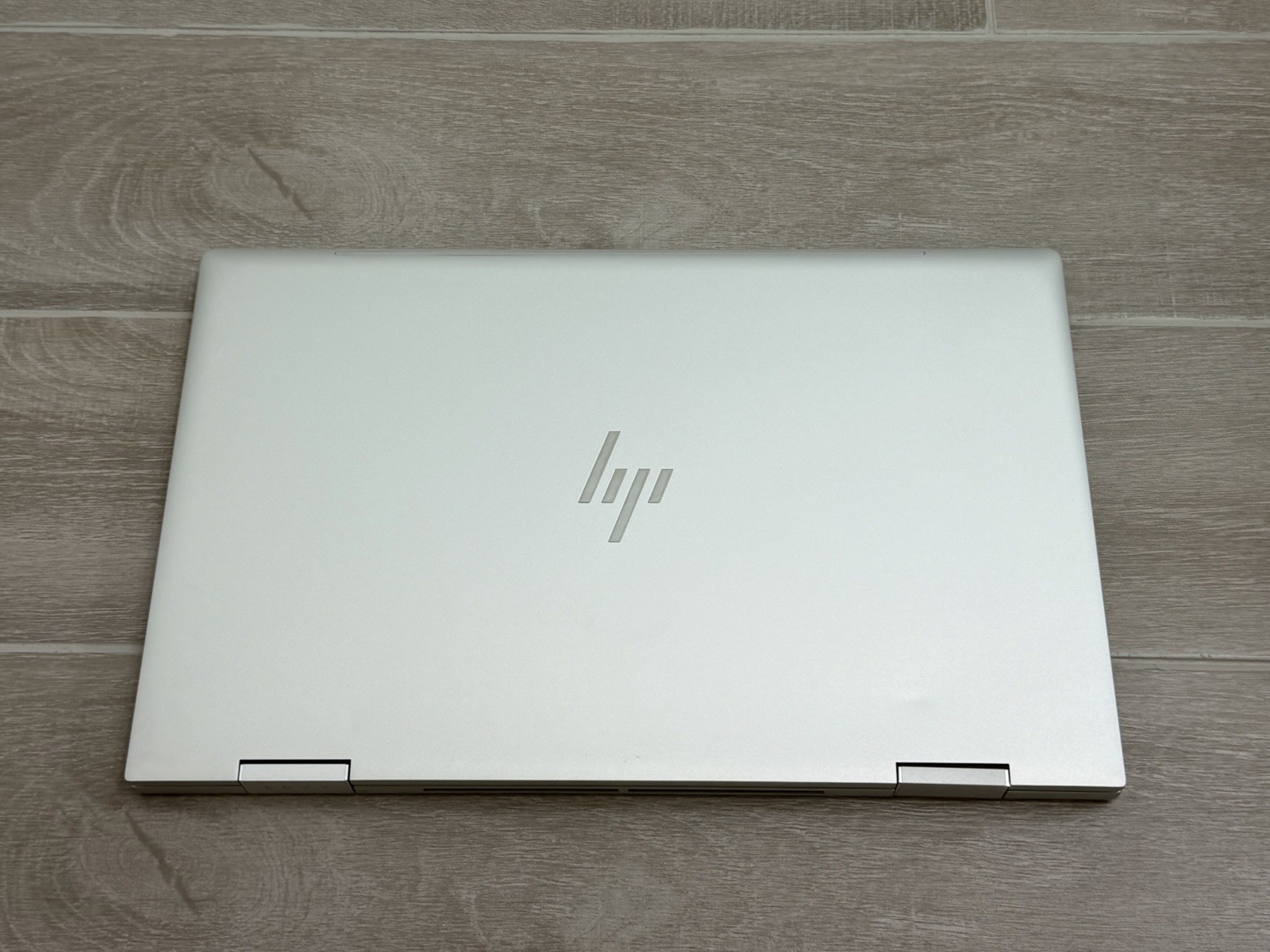 HP Envy X360 15M-ED0013DX 15.6″ Touch Laptop Core i5-1035G1 8GB RAM 256GB NVMe
