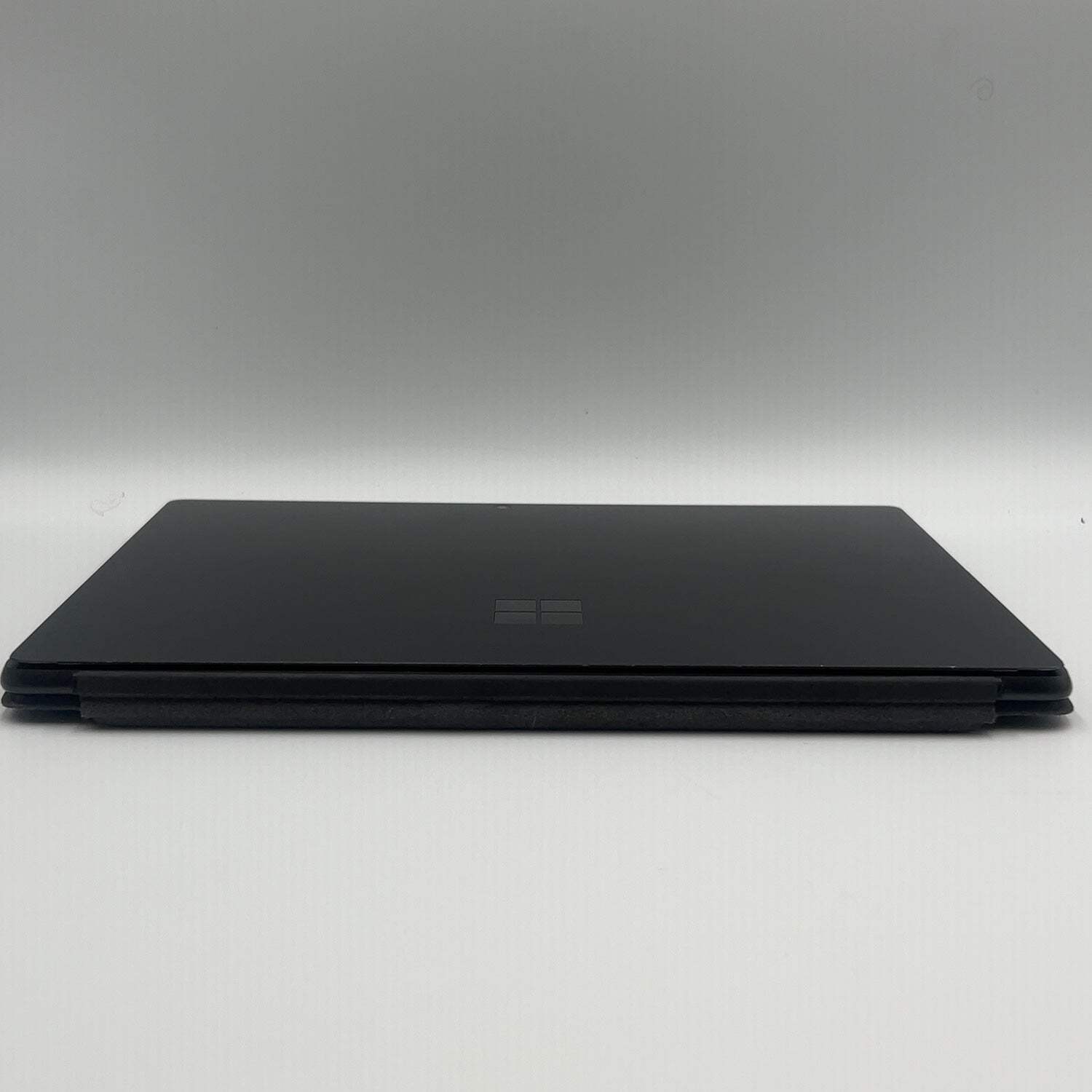 Microsoft Surface Pro 11 2103 13″ Core Ultra 5 236V 2.1GHz 16GB RAM 256GB SSD