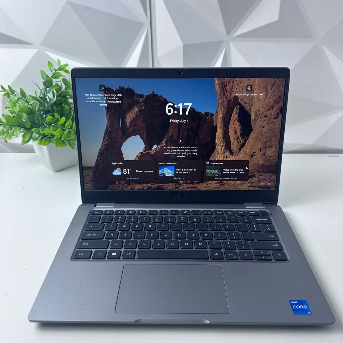 DELL Latitude 3340 Laptop, 13.3″ FHD, i5-1345U, 16GB, 256GB SSD *Please READ*